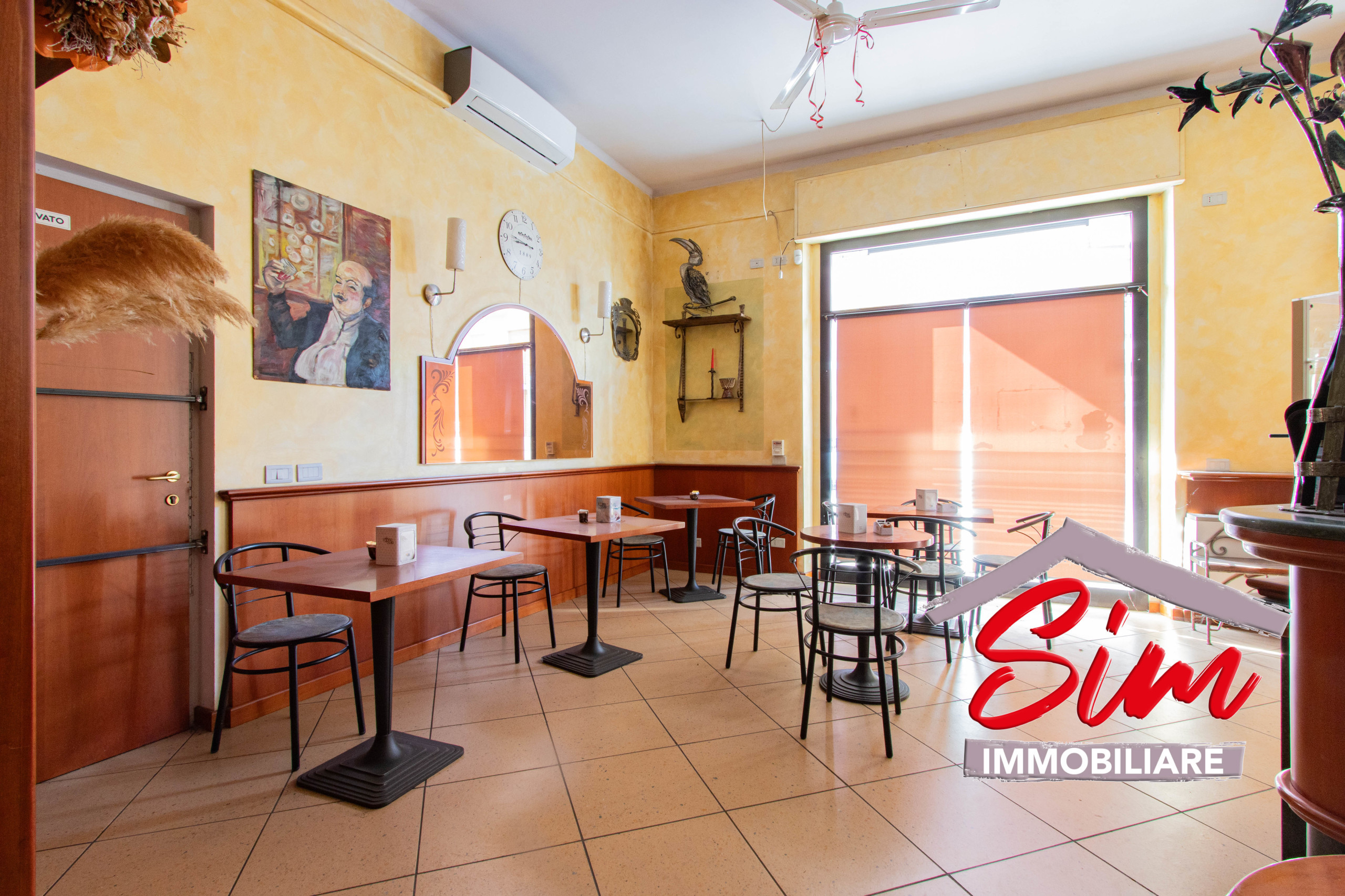 Immagine 9 di Locale commerciale in vendita  in Corso Vercelli 25d a Novara