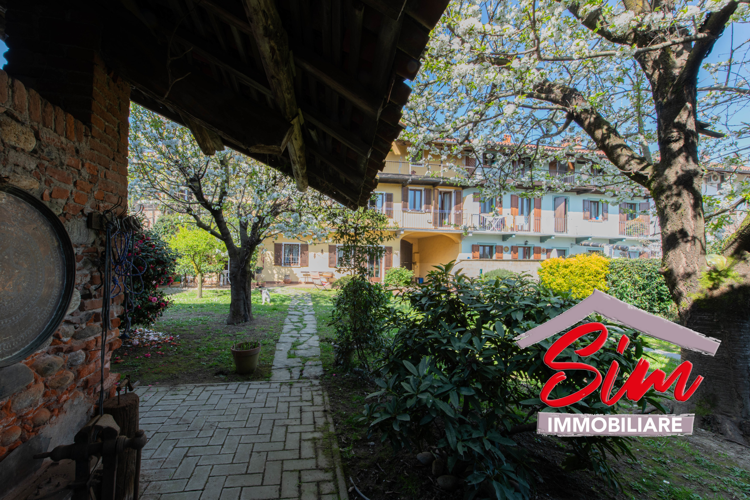 Immagine 5 di Rustico / casale in vendita  in Via Vercellio 30 a Recetto