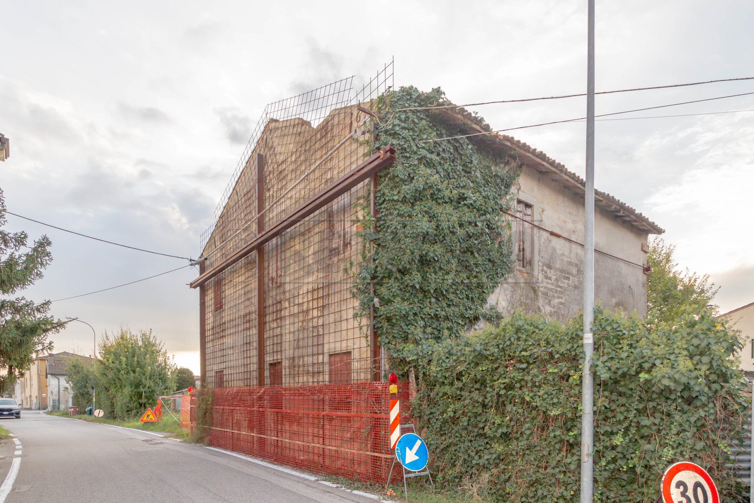 Immagine 9 di Rustico / casale in vendita  in Via Cesare Battisti 17 a Quinto Vicentino