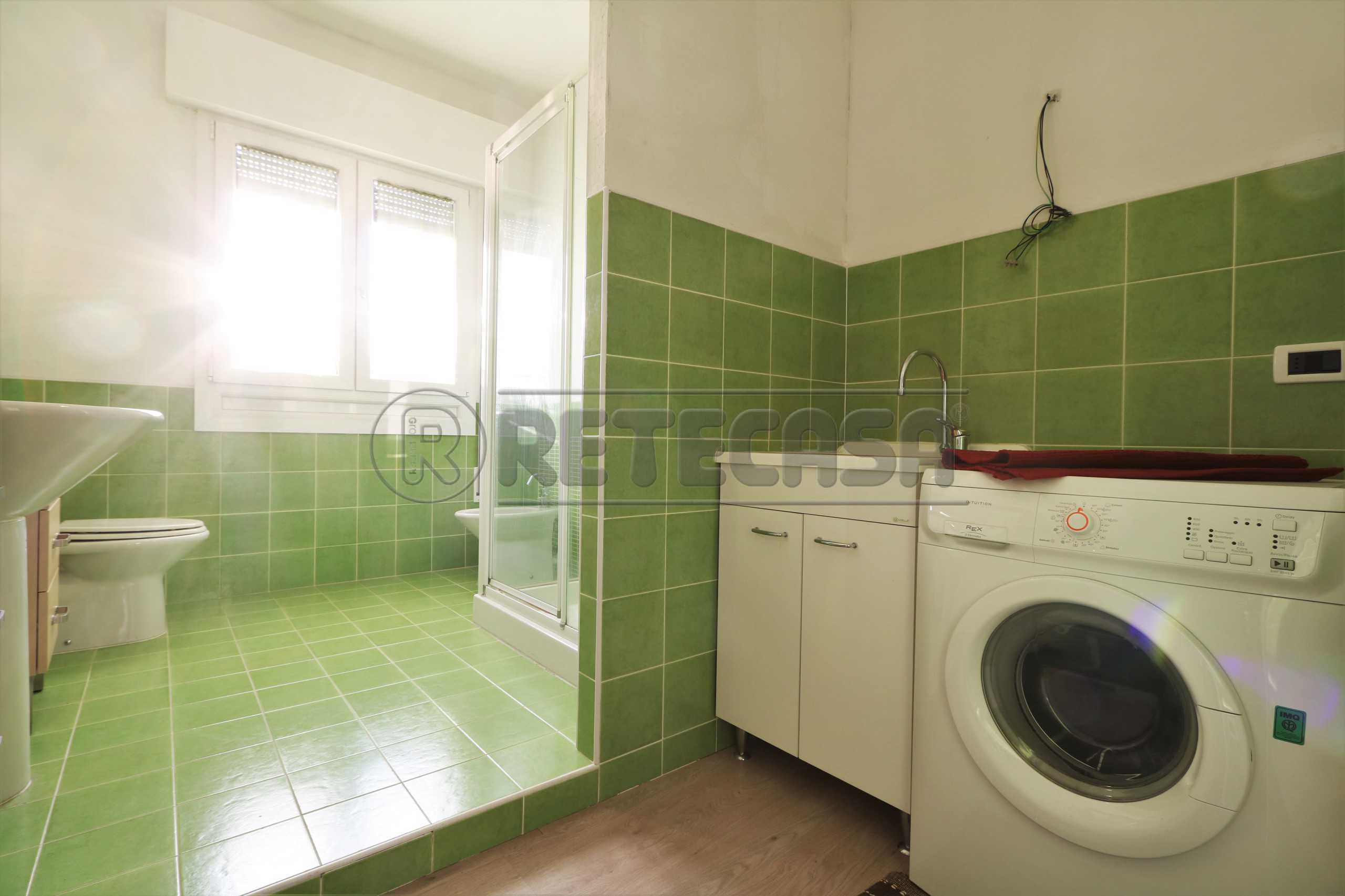 Immagine 24 di Stanza singola in affitto  a Vicenza