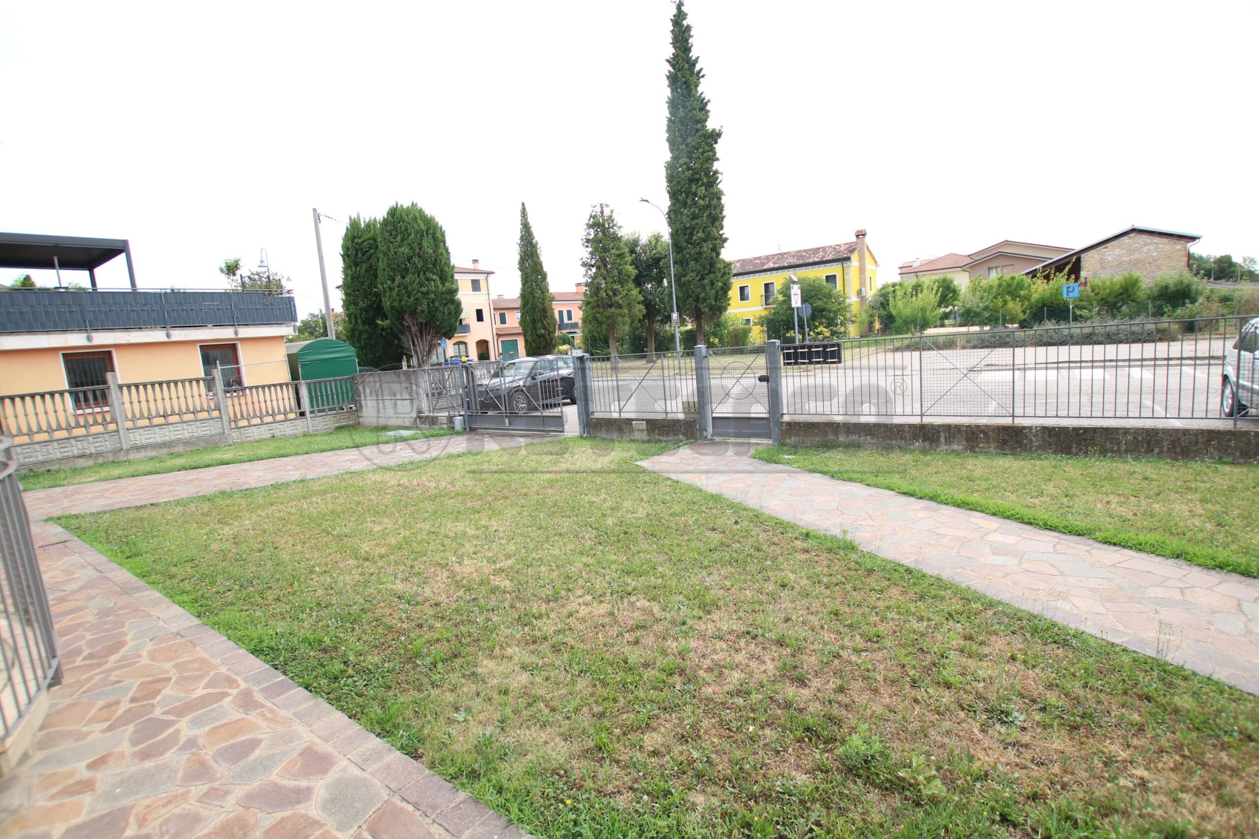 Immagine 27 di Bilocale in vendita  in Via Giovanni Falcone a Barbarano Mossano