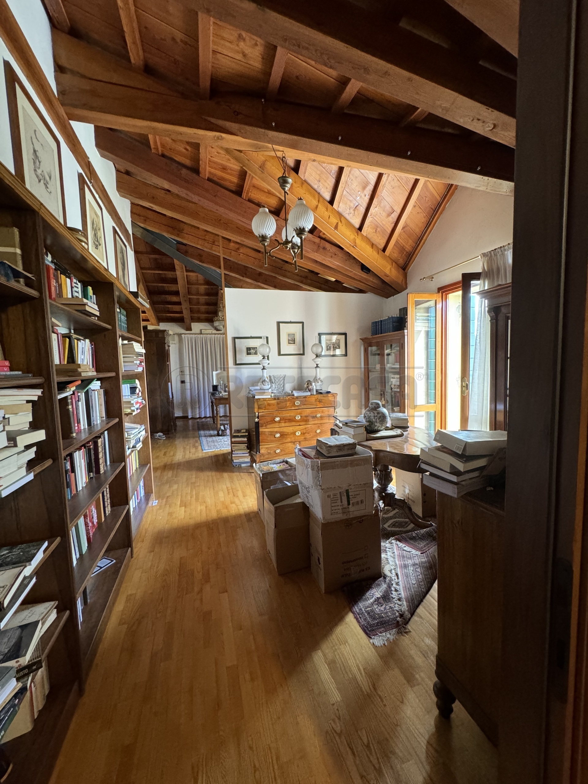 Immagine 25 di Villa in vendita  a Mirano