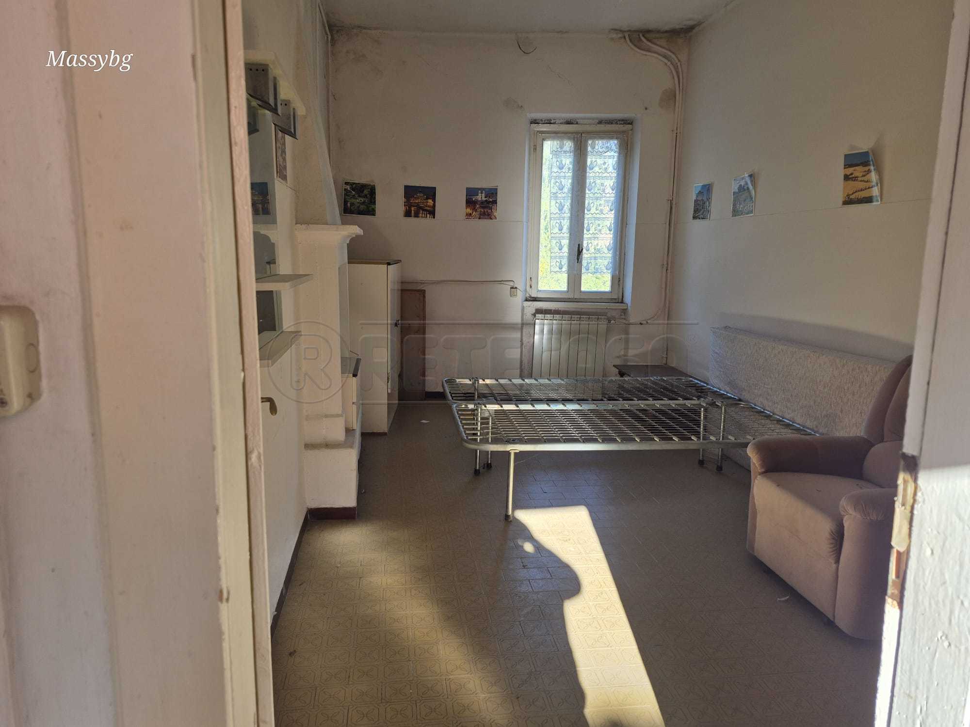 Immagine 13 di Quadrilocale in vendita  in Via Italia 2 a Seriate