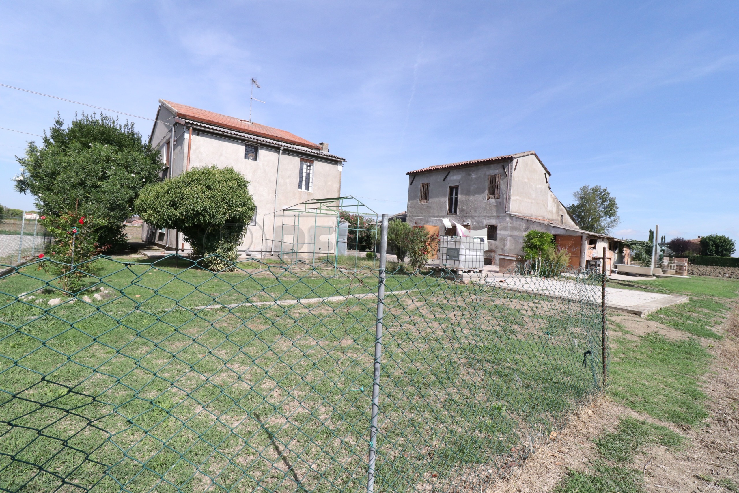 Immagine 3 di Villa in vendita  in Via Comunale 202 a Bondeno