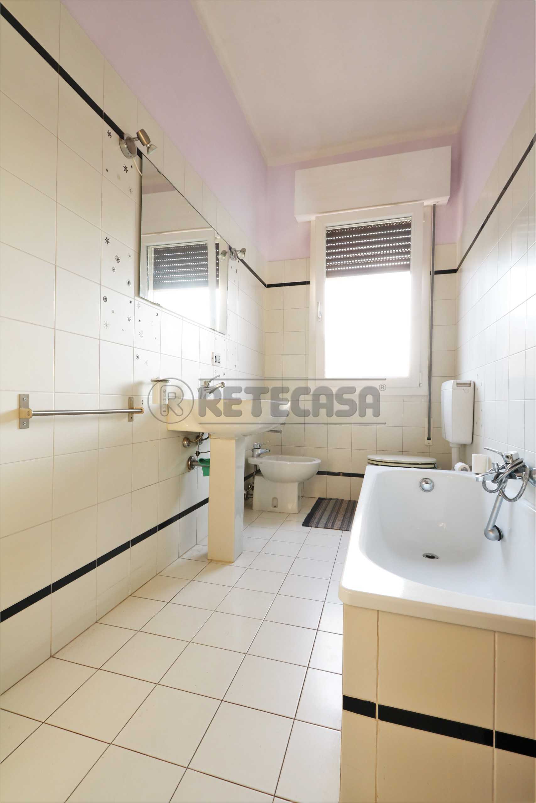 Immagine 32 di Stanza singola in affitto  a Vicenza