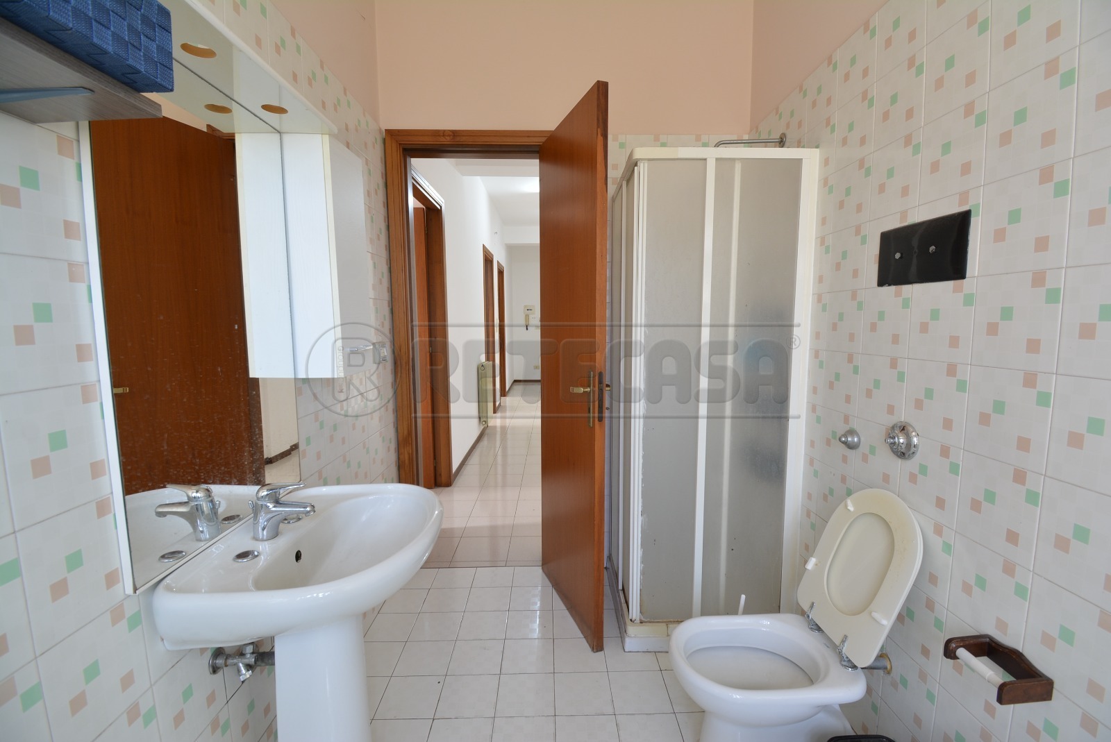 Immagine 20 di Pentalocale in affitto  in Via Santa Cecilia 82 a Messina