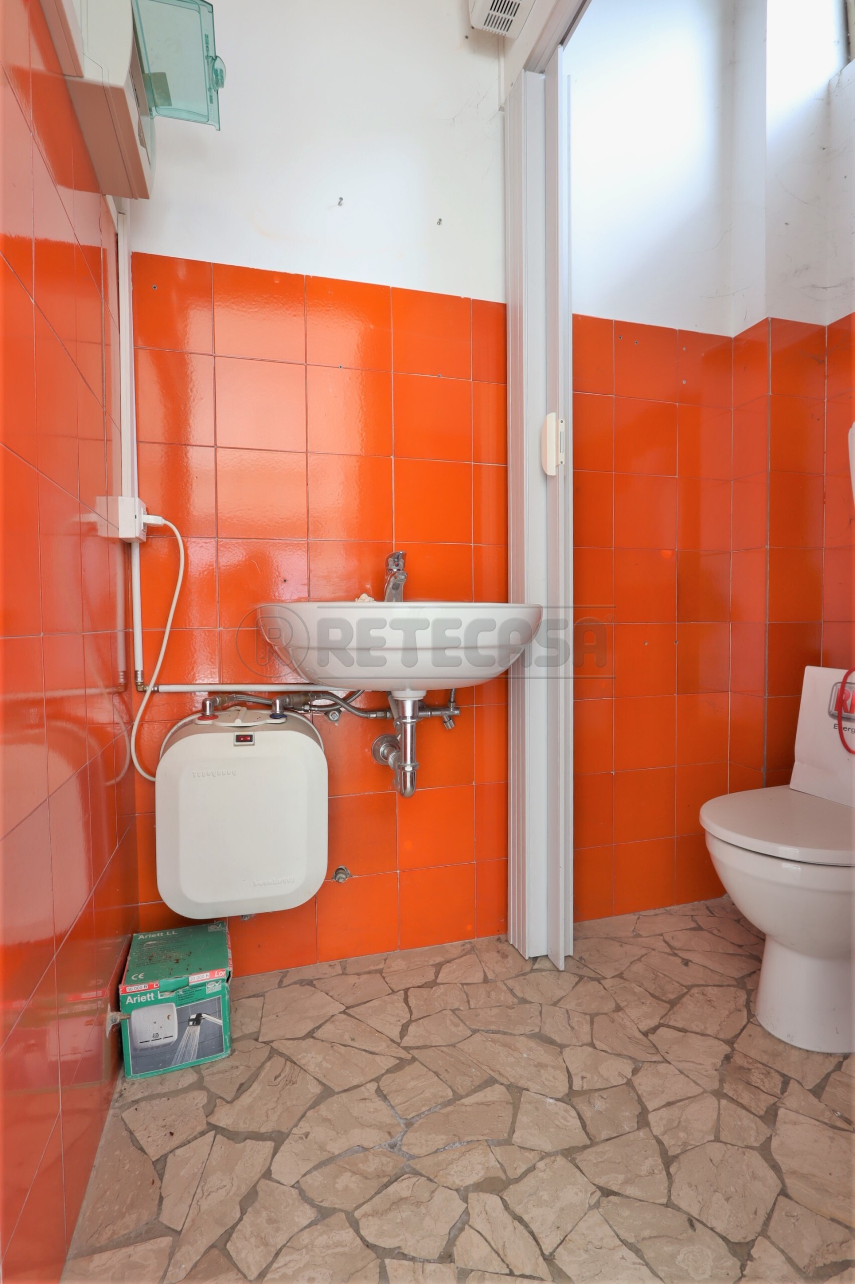 Immagine 6 di Locale commerciale in affitto  in Via Fradellin a Montegalda