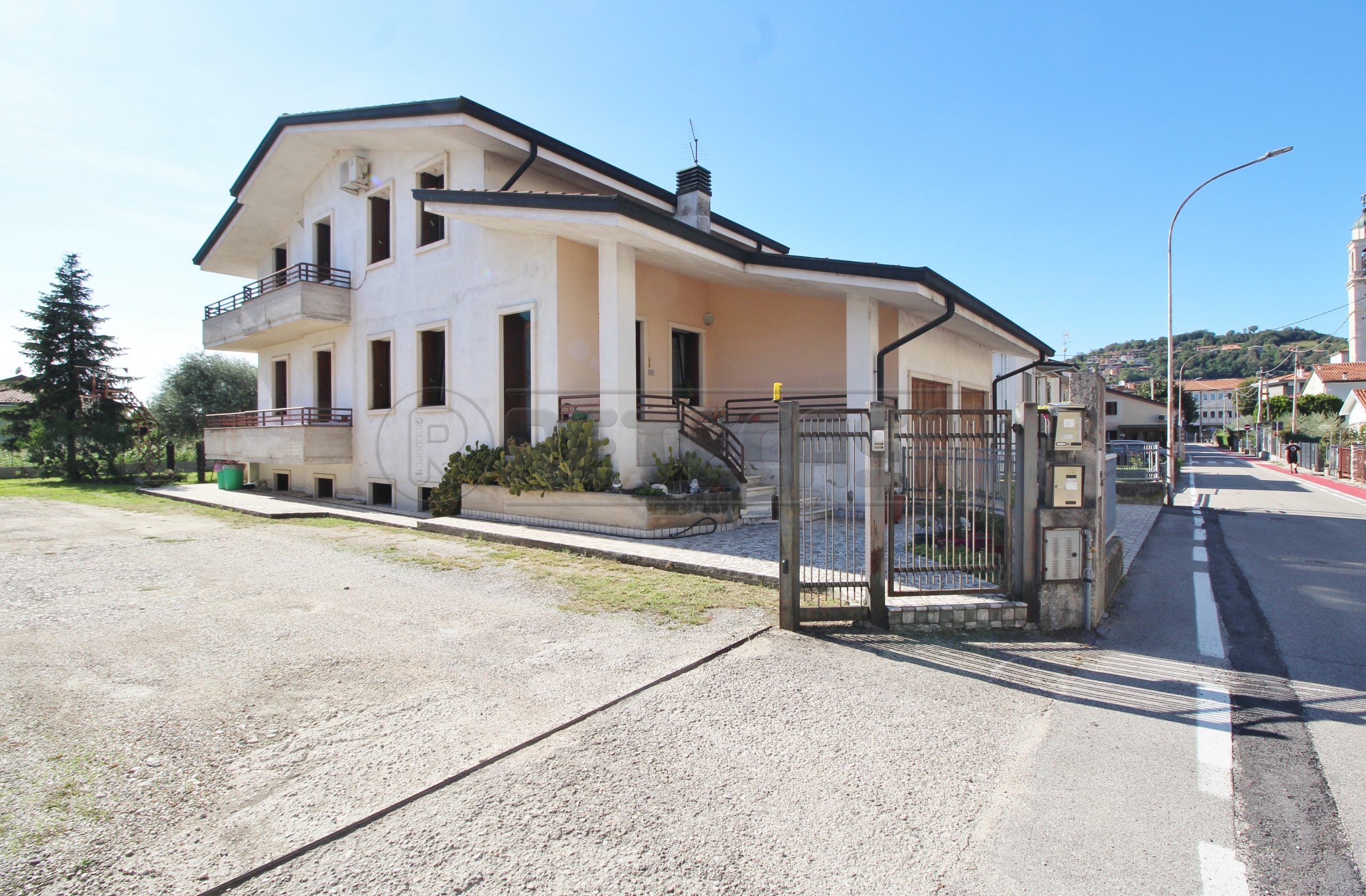 Immagine 3 di Casa indipendente in vendita  in Stradella dei Muzzi 22 a Montebello Vicentino