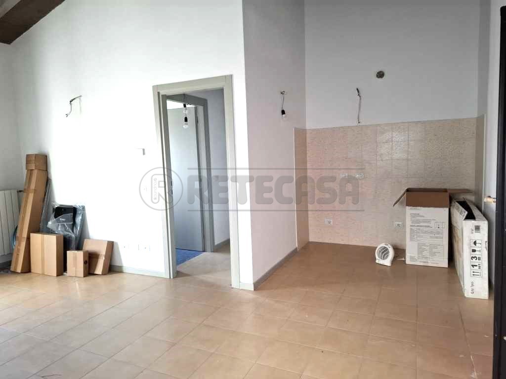 Immagine 2 di Monolocale in vendita  a Bondeno