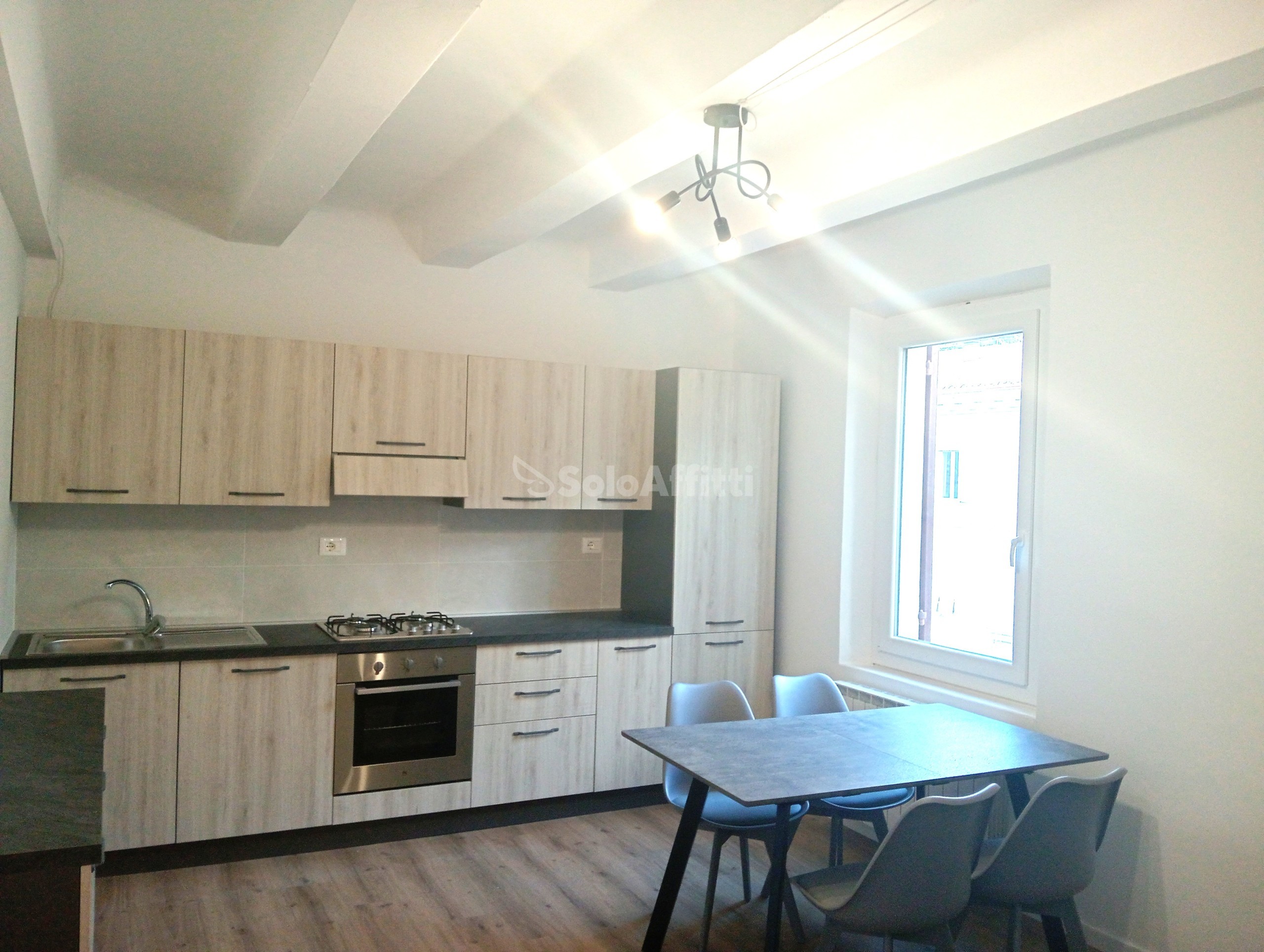 Immagine 2 di Bilocale in affitto  a Jesi