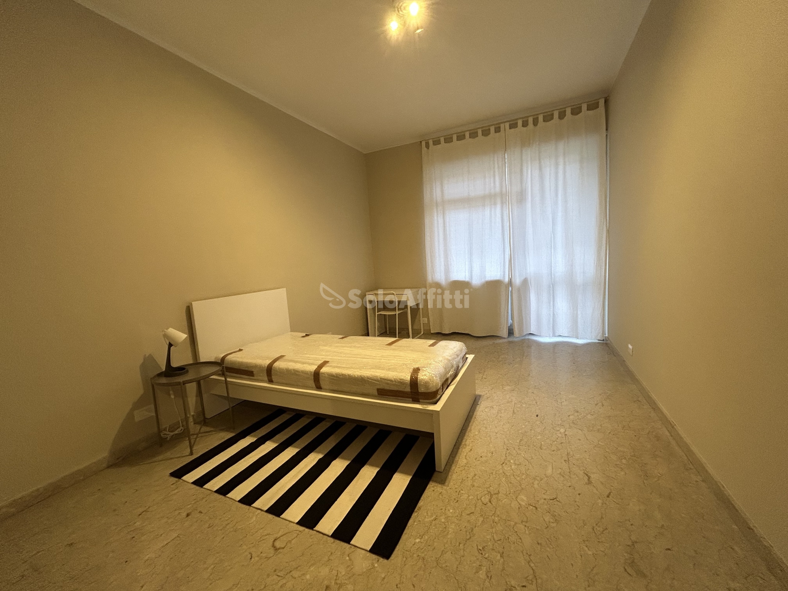 Immagine 10 di Trilocale in affitto  in Via Crescentino 32 a Torino