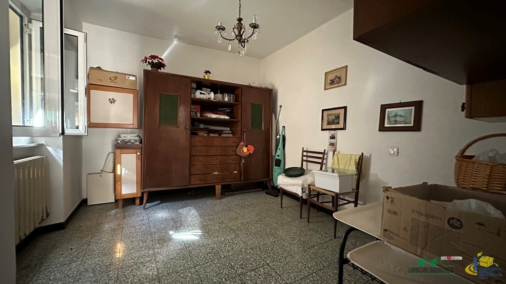 Immagine 5 di Porzione di casa in vendita  in Via Riva D'Armi a Brugnato