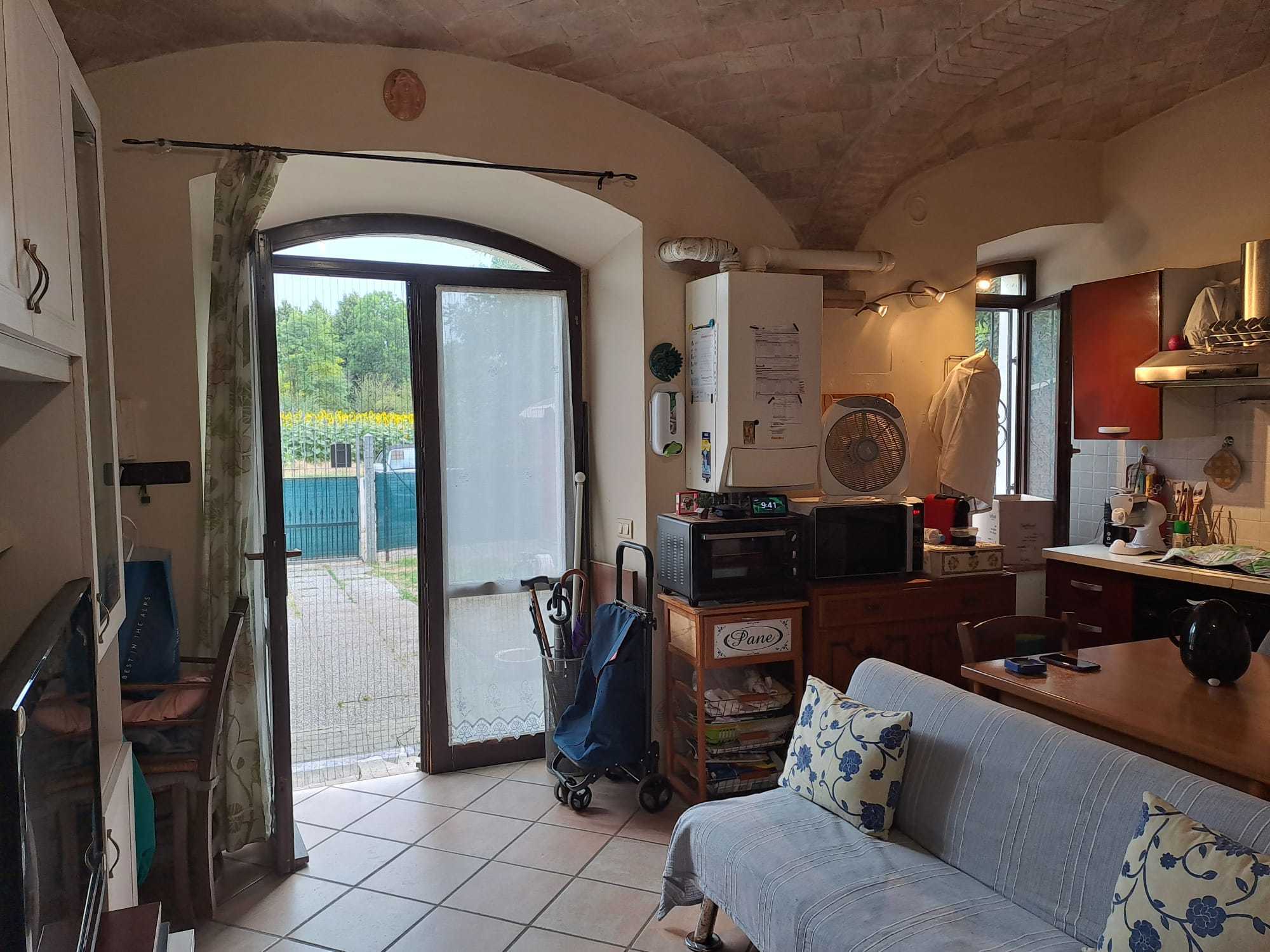 Immagine 3 di Bilocale in vendita  in Corte Sant'Andrea 4 a Torrile