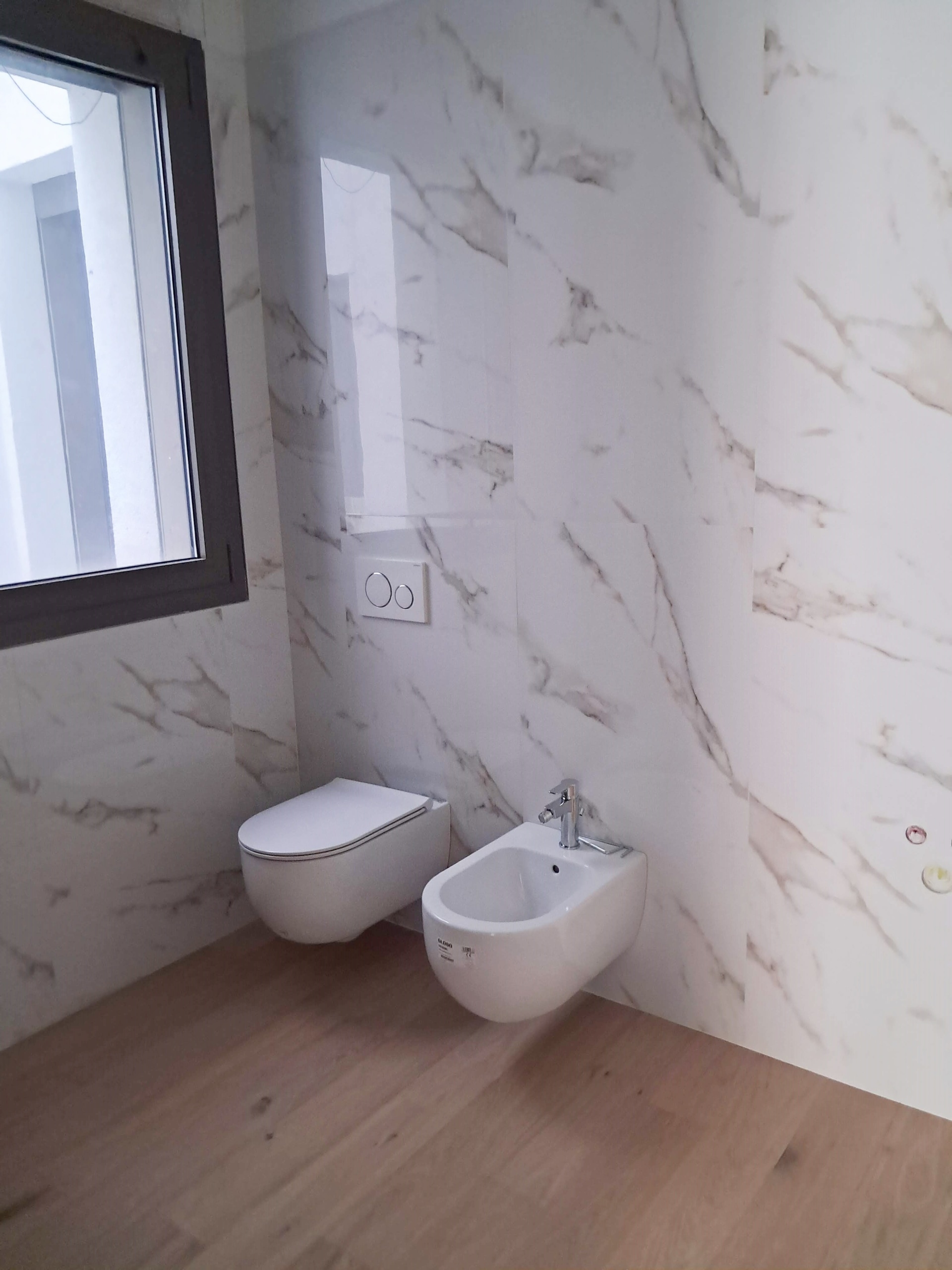 Immagine 22 di Trilocale in vendita  in Borgo delle Grazie 3 a Parma