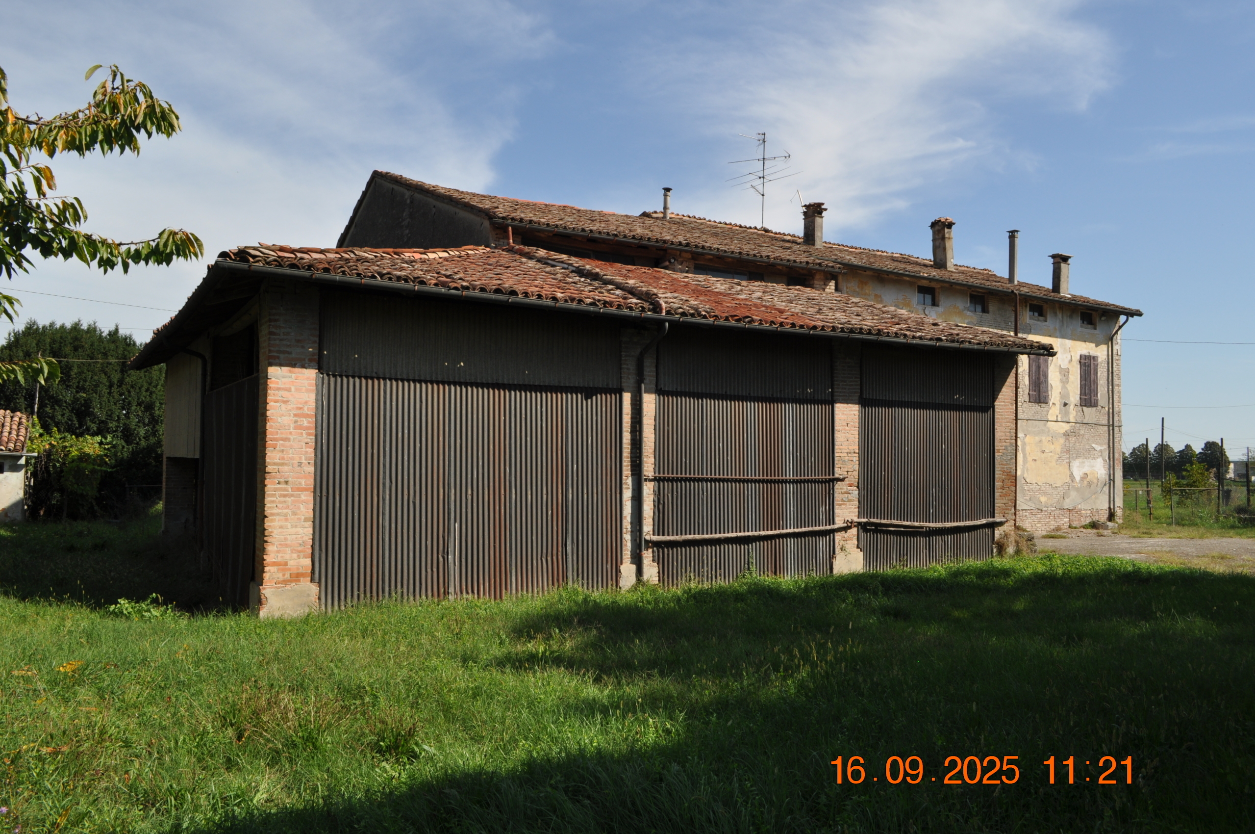 Immagine 35 di Rustico / casale in vendita  in San Quirico a Sissa Trecasali