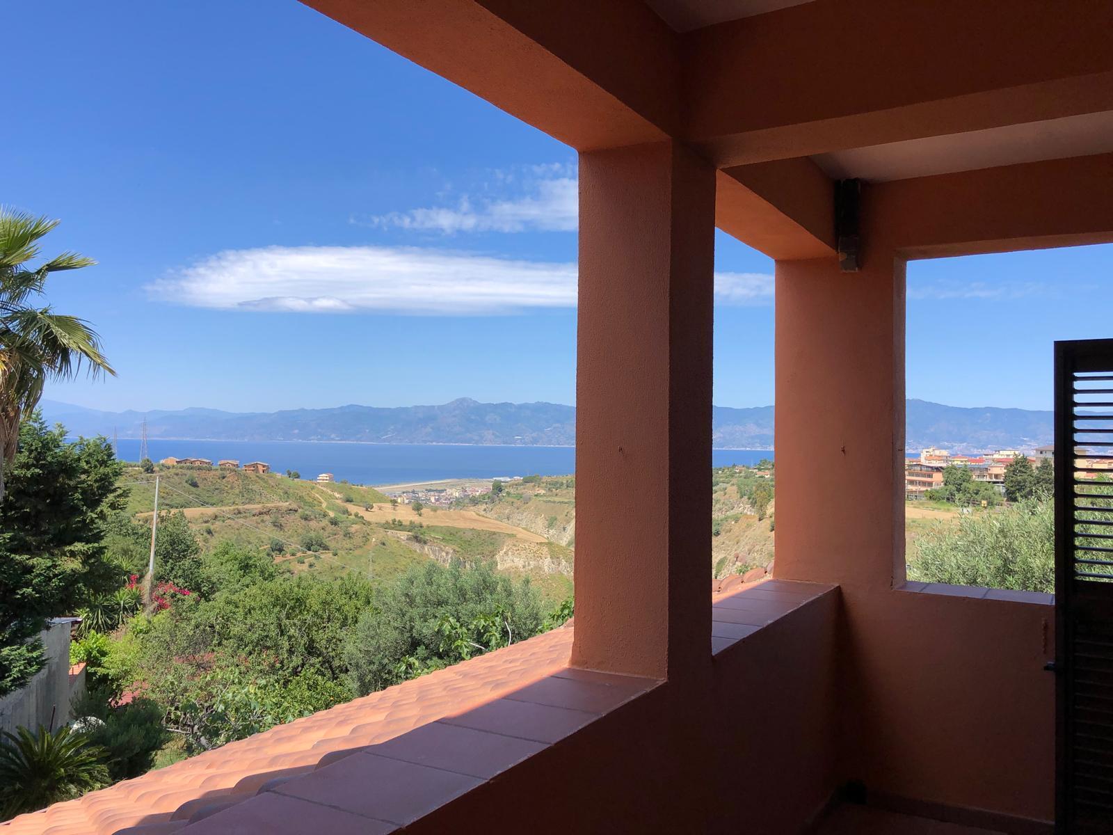 Immagine 38 di Villa in affitto  in Via Provinciale per Armo-Gallina 57 a Reggio Di Calabria