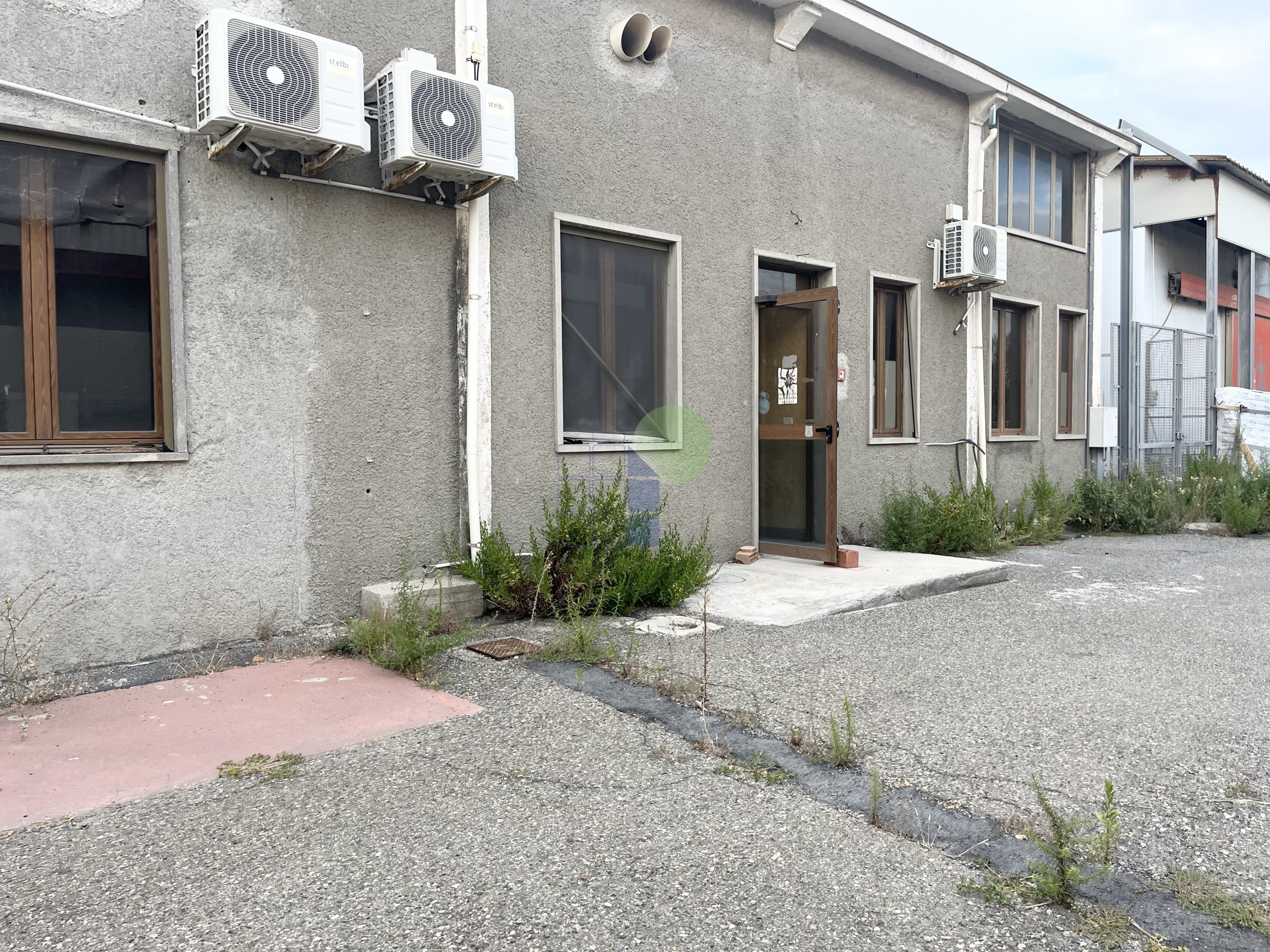 Immagine 6 di Garage in affitto  in Via Guido Rossa 44 a Rosignano Marittimo