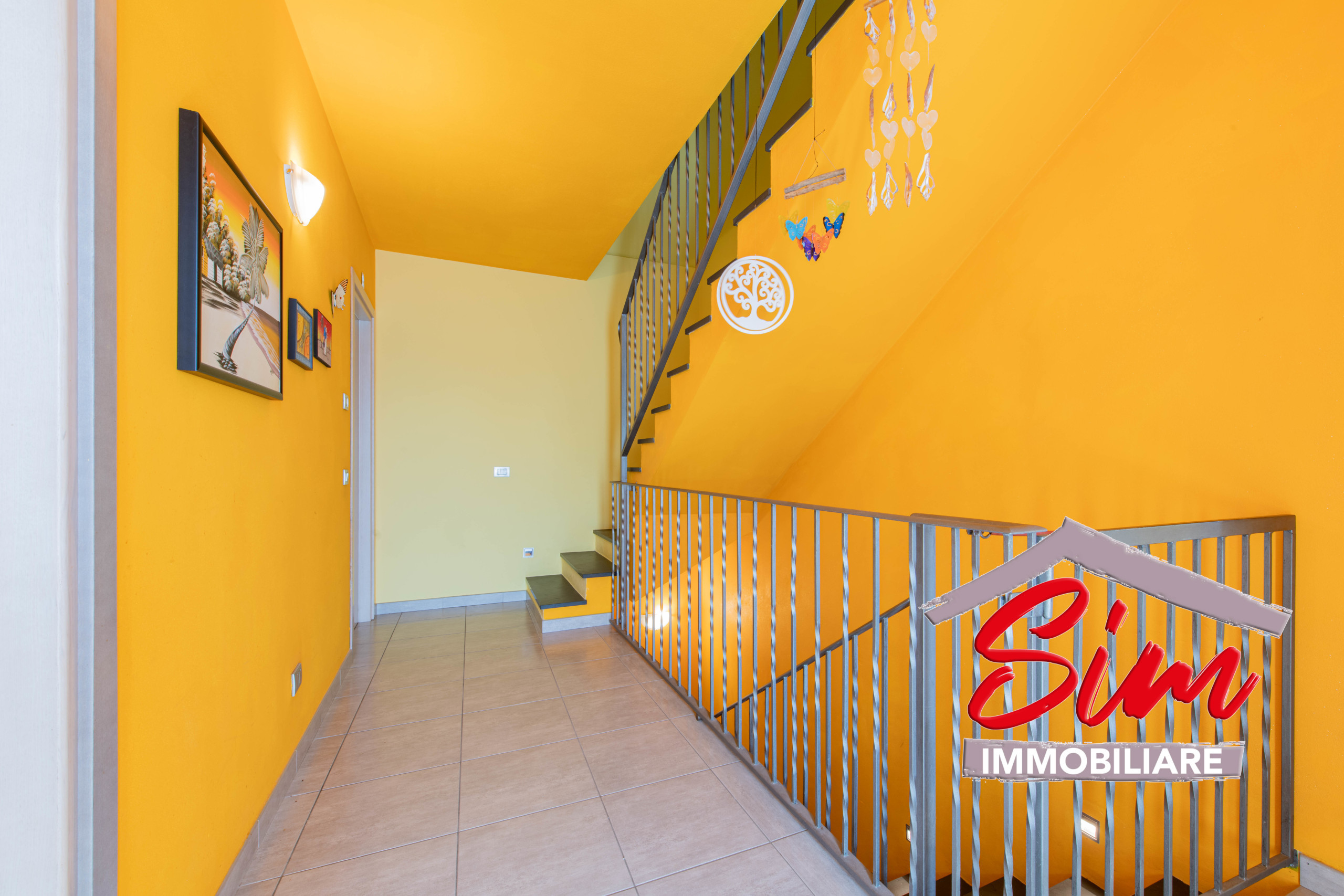 Immagine 11 di Terratetto in vendita  in Piazza Regina Margherita 11 a Mandello Vitta