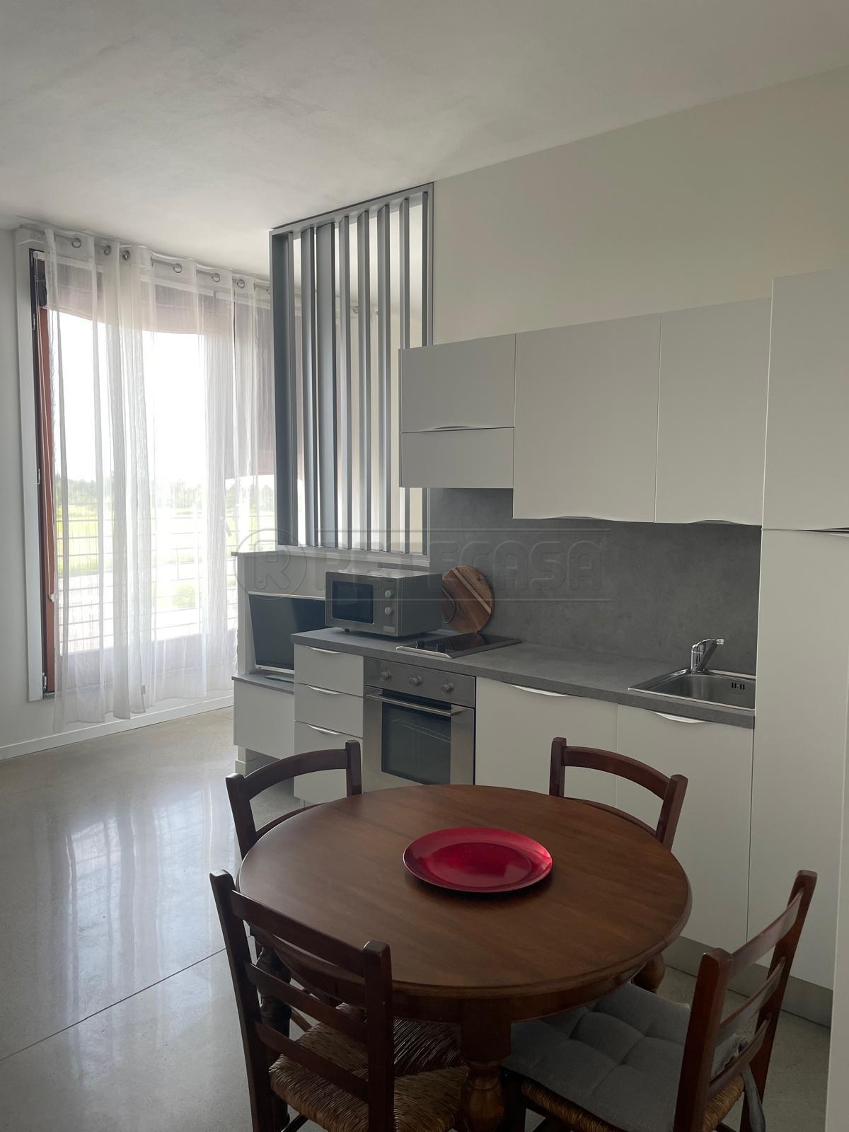 Immagine 10 di Bilocale in affitto  a Orio Al Serio