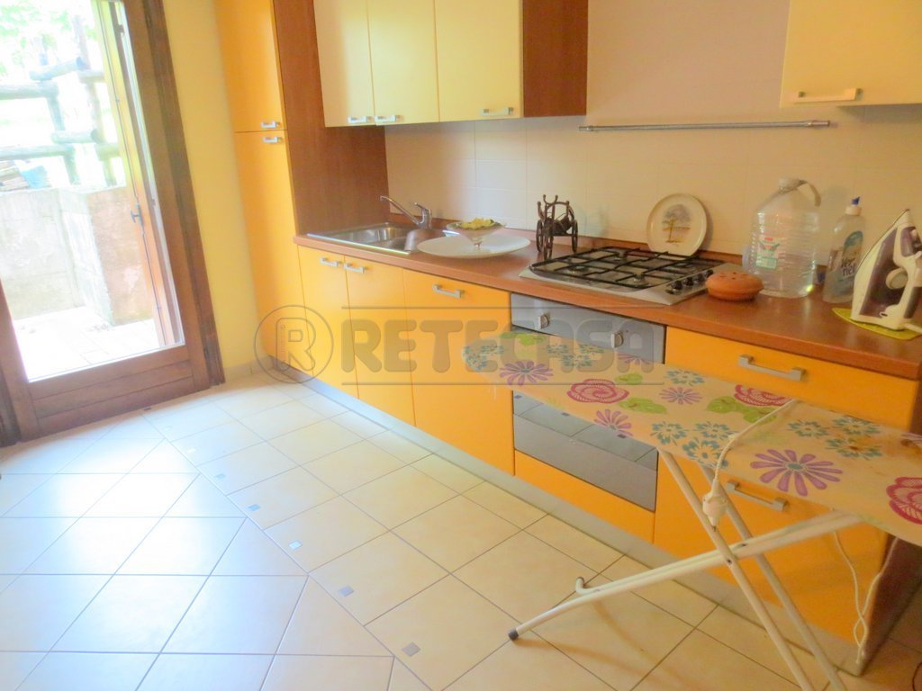 Immagine 11 di Casa bifamiliare in vendita  a Montecchio Maggiore