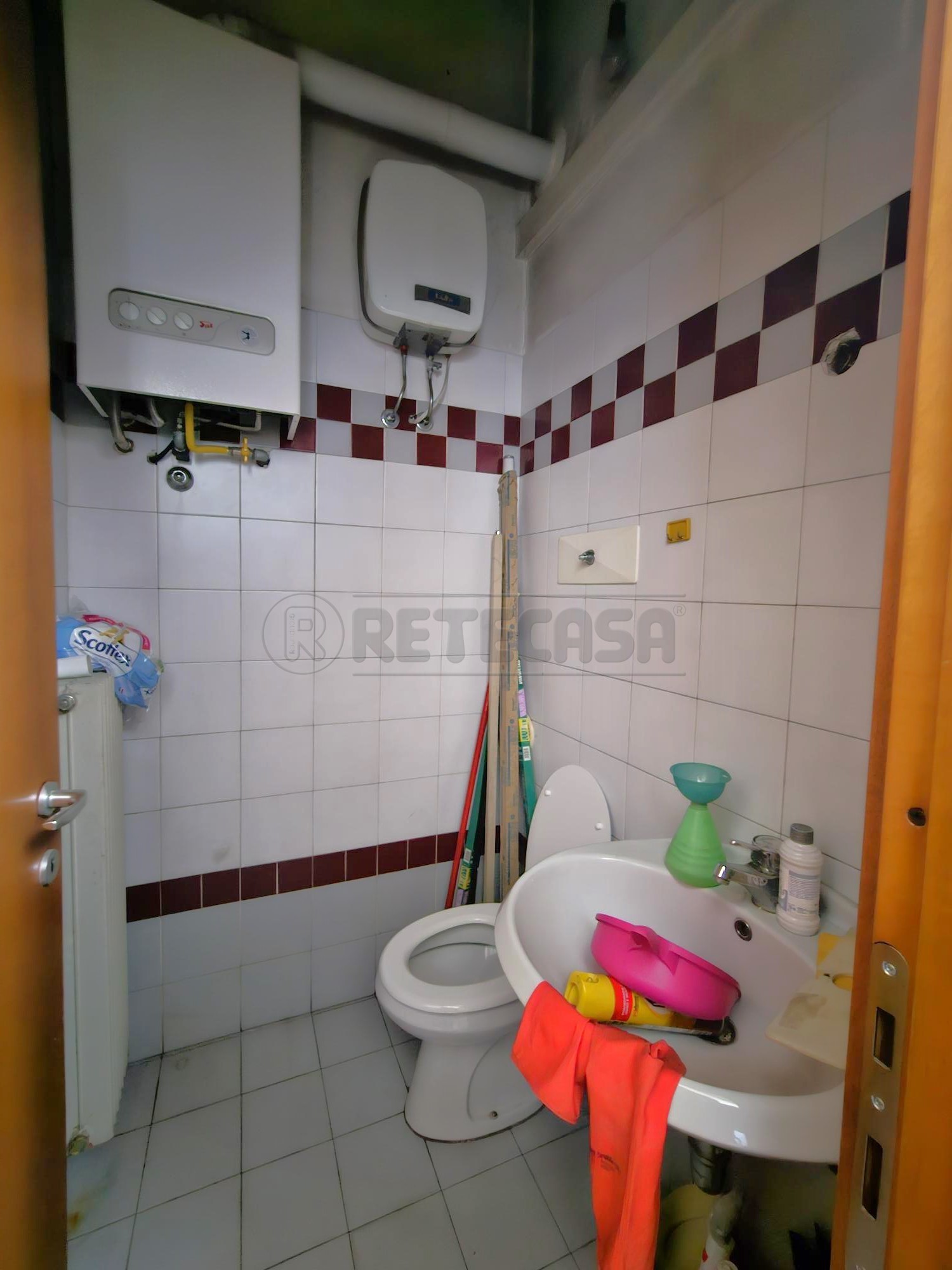 Immagine 9 di Locale commerciale in affitto  in Viale Bartolomeo D'Alviano 83 a Vicenza