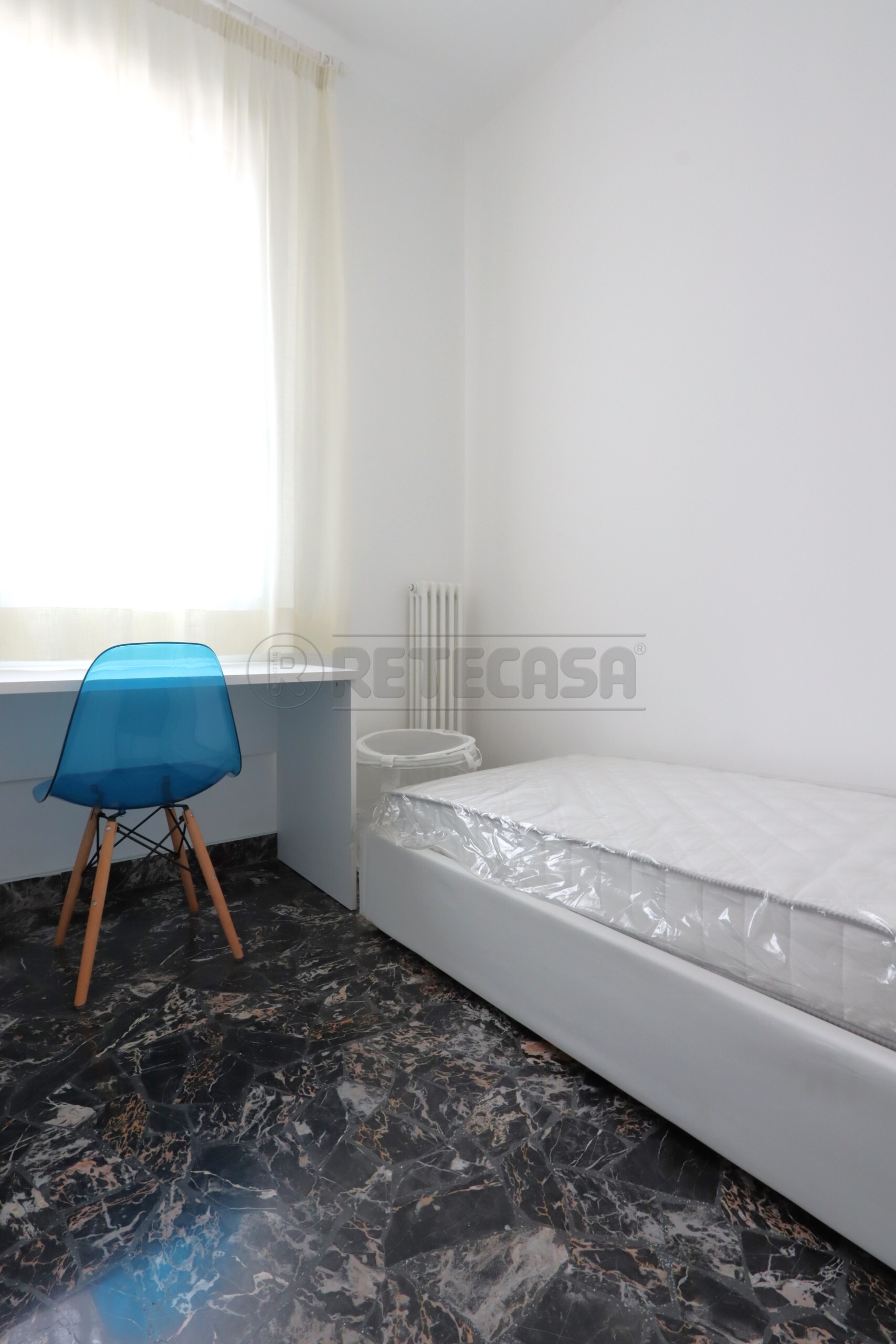 Immagine 19 di Stanza singola in affitto  in Corso Padova a Vicenza