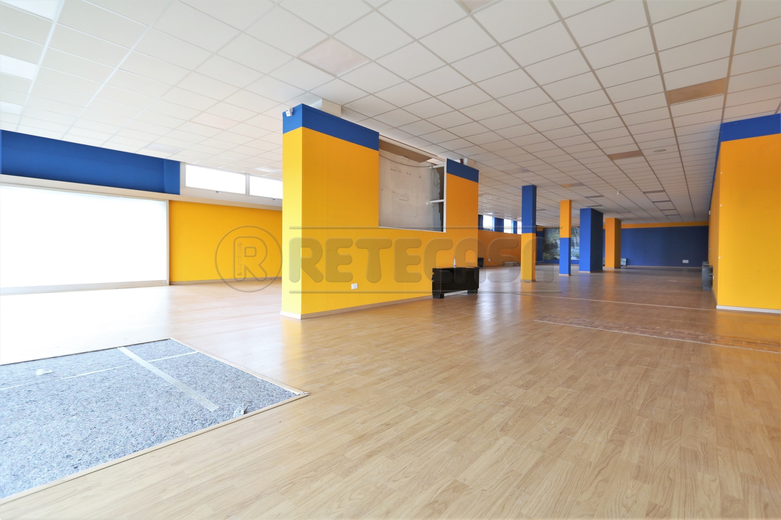 Immagine 4 di Locale commerciale in affitto  in Strada Padana verso Padova 64 a Vicenza