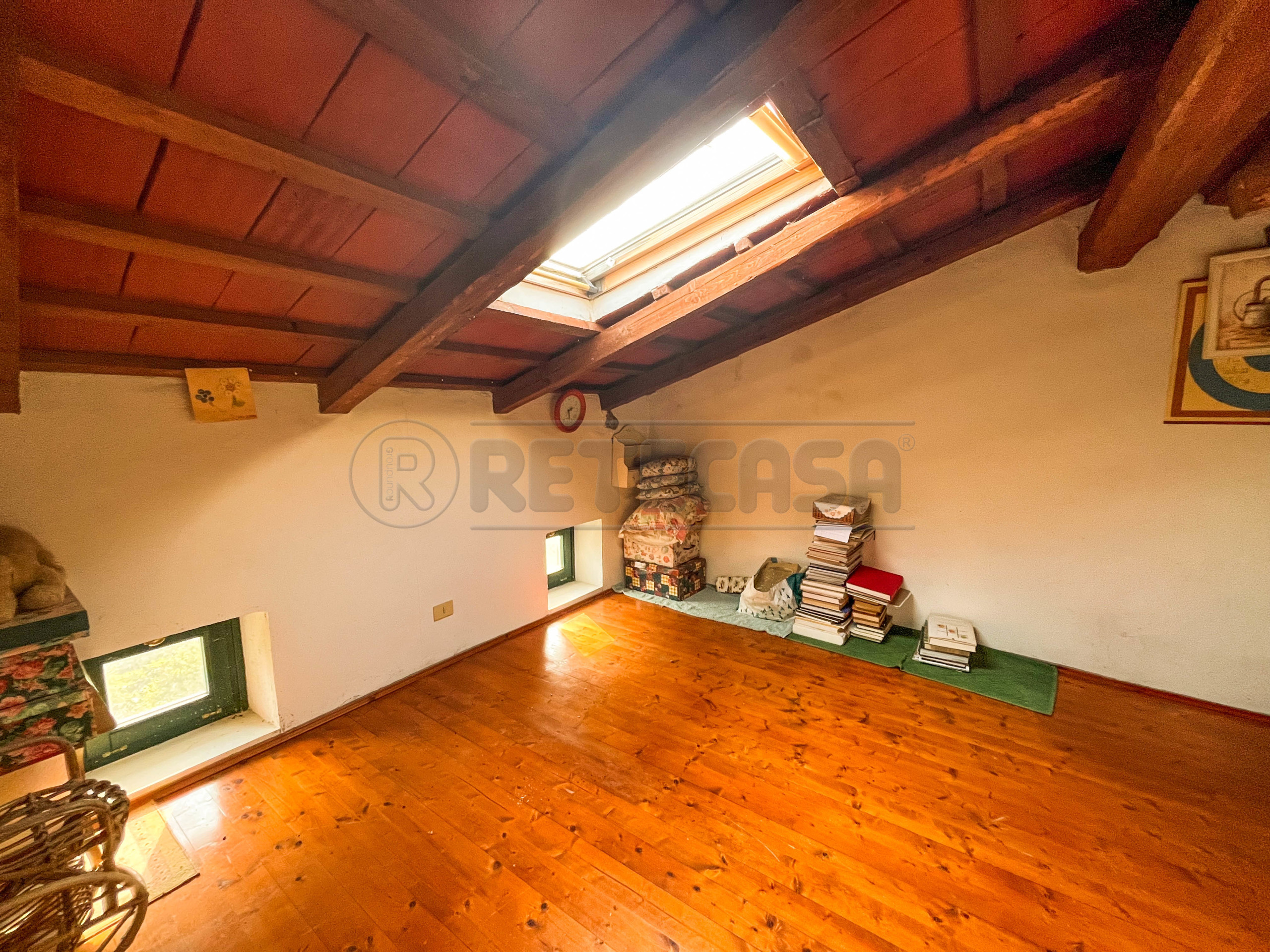 Immagine 25 di Porzione di casa in affitto  in Via Valdilonte a Isola Vicentina