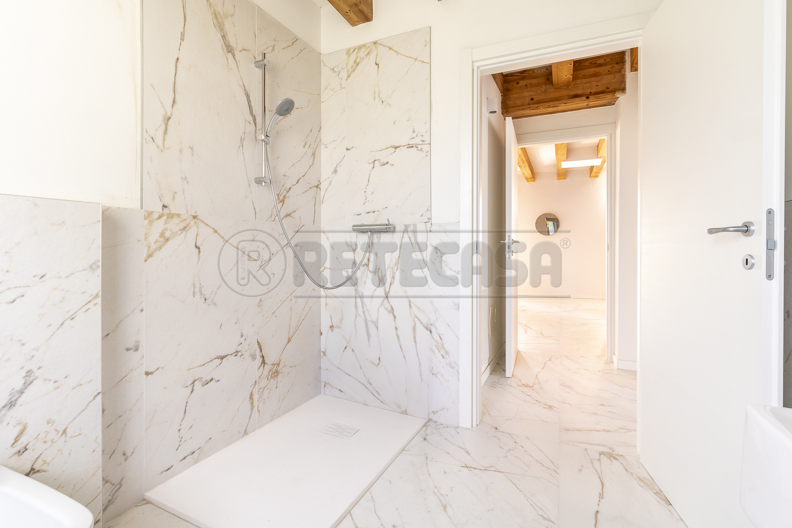 Immagine 16 di Bilocale in vendita  in Via Zuccola 37 a Bolzano Vicentino