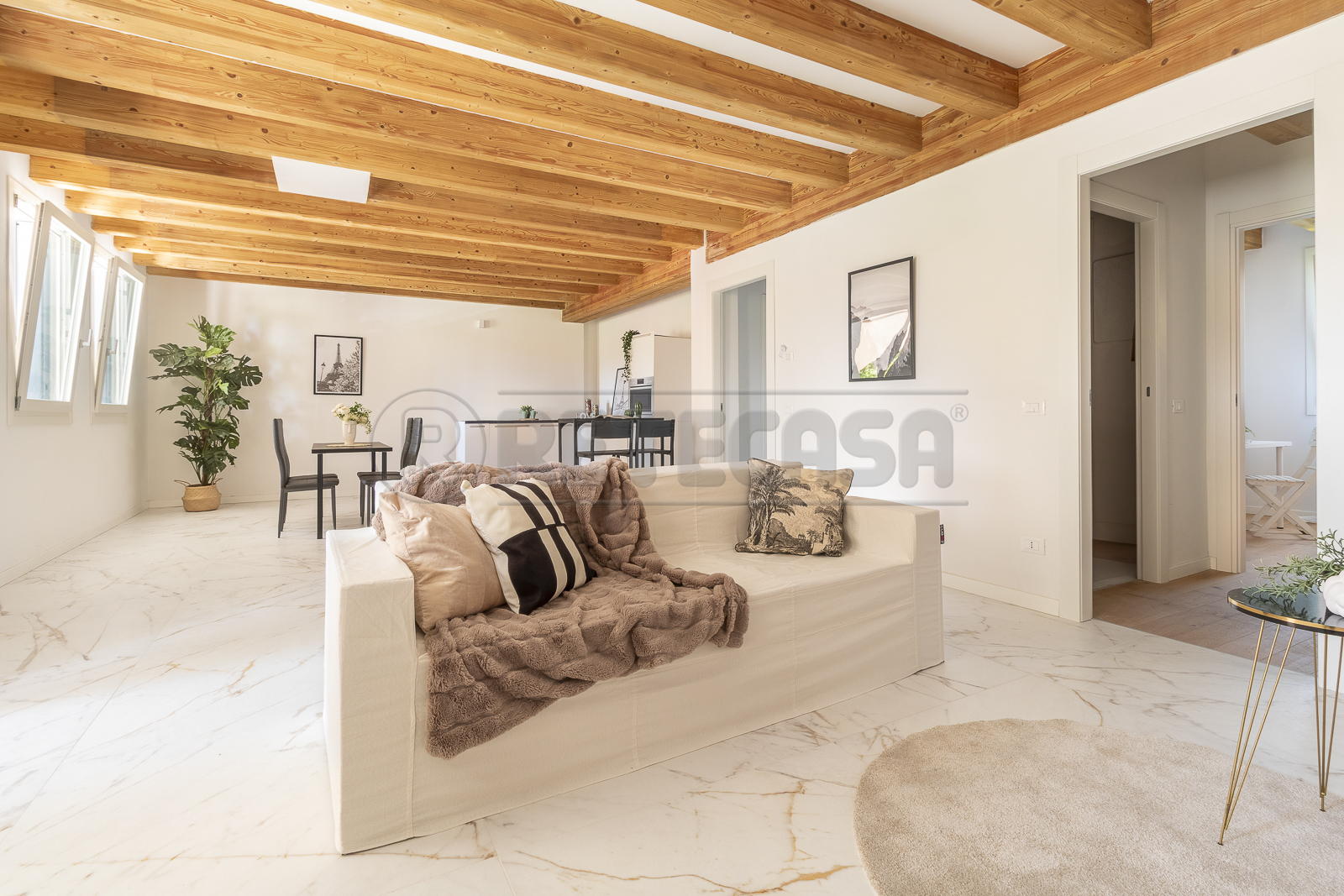 Immagine 2 di Bilocale in vendita  in Via Zuccola 37 a Bolzano Vicentino