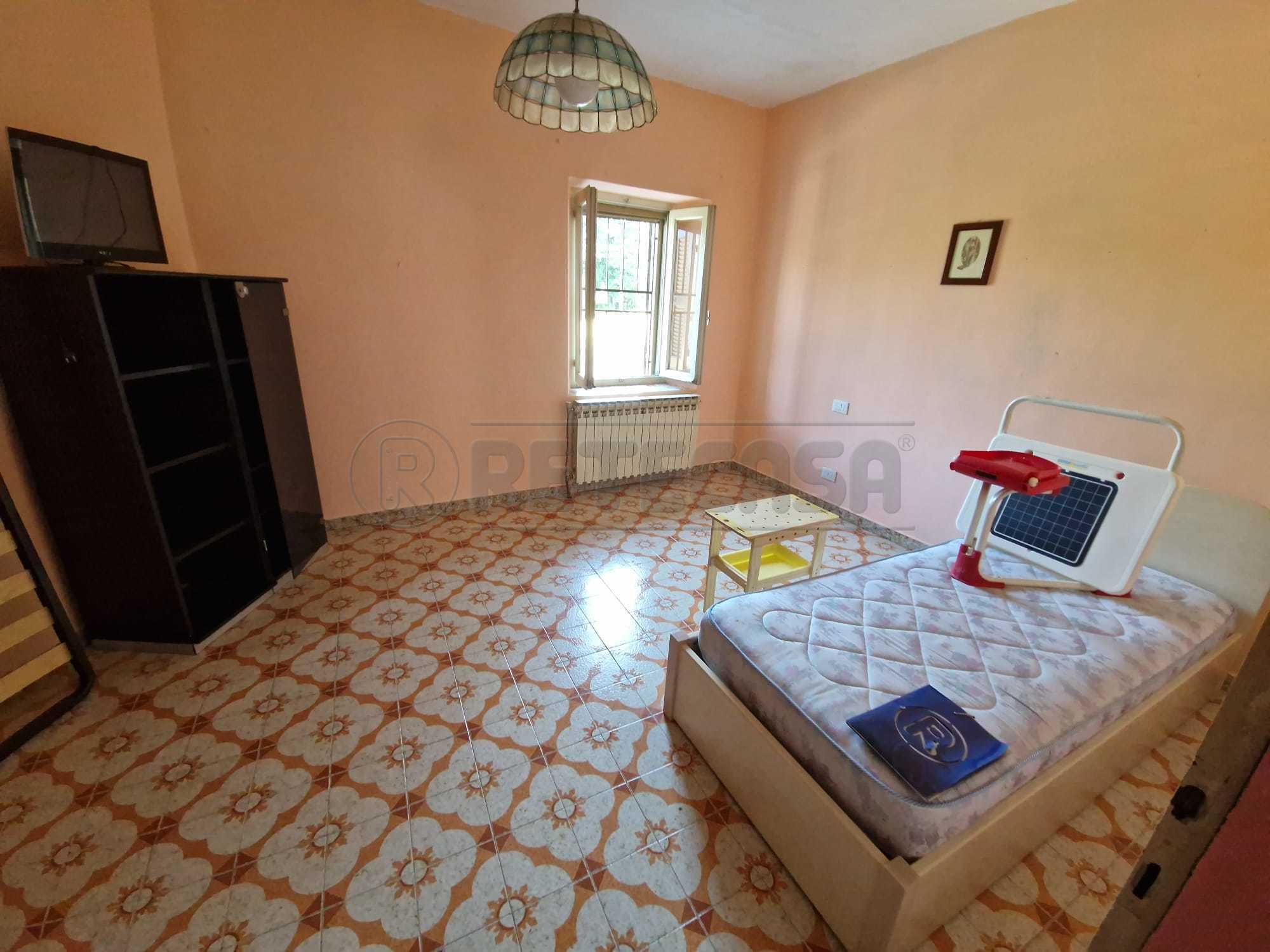 Immagine 13 di Casa indipendente in vendita  in Via Cavour a Robecco D'oglio