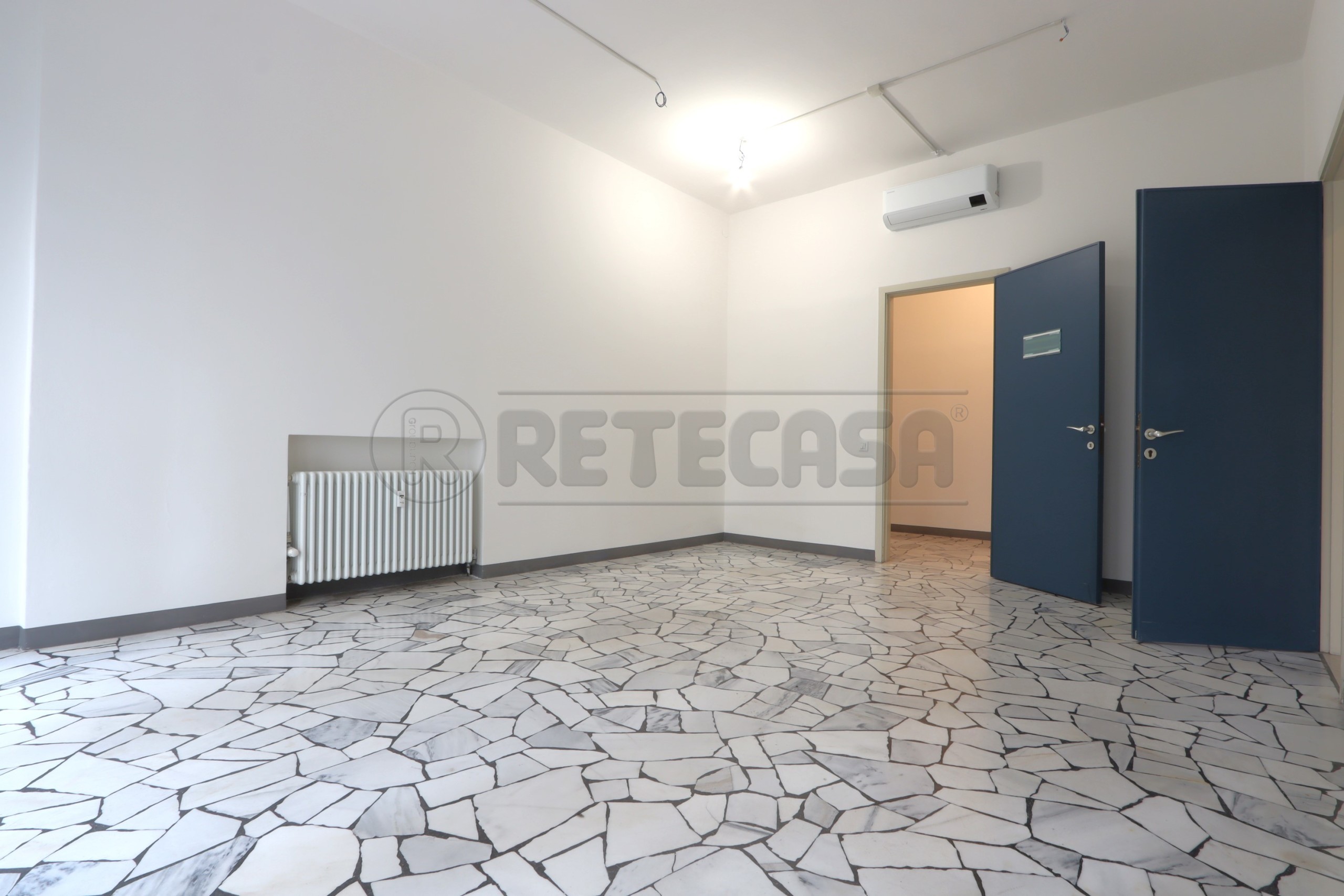 Immagine 51 di Ufficio in affitto  in Viale Milano 56 a Vicenza