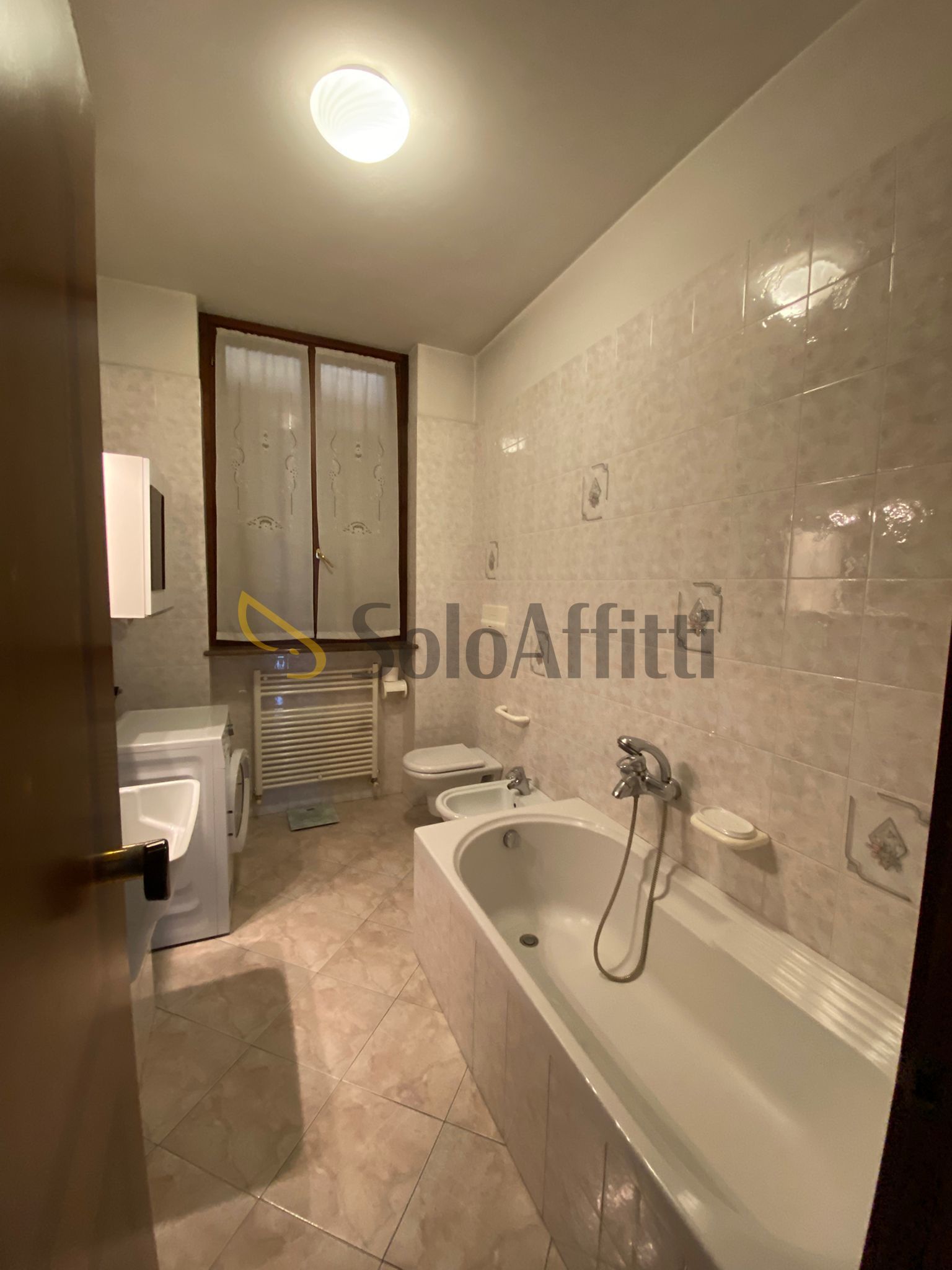 Immagine 17 di Stanza singola in affitto  in Via Milano 9 a Seregno