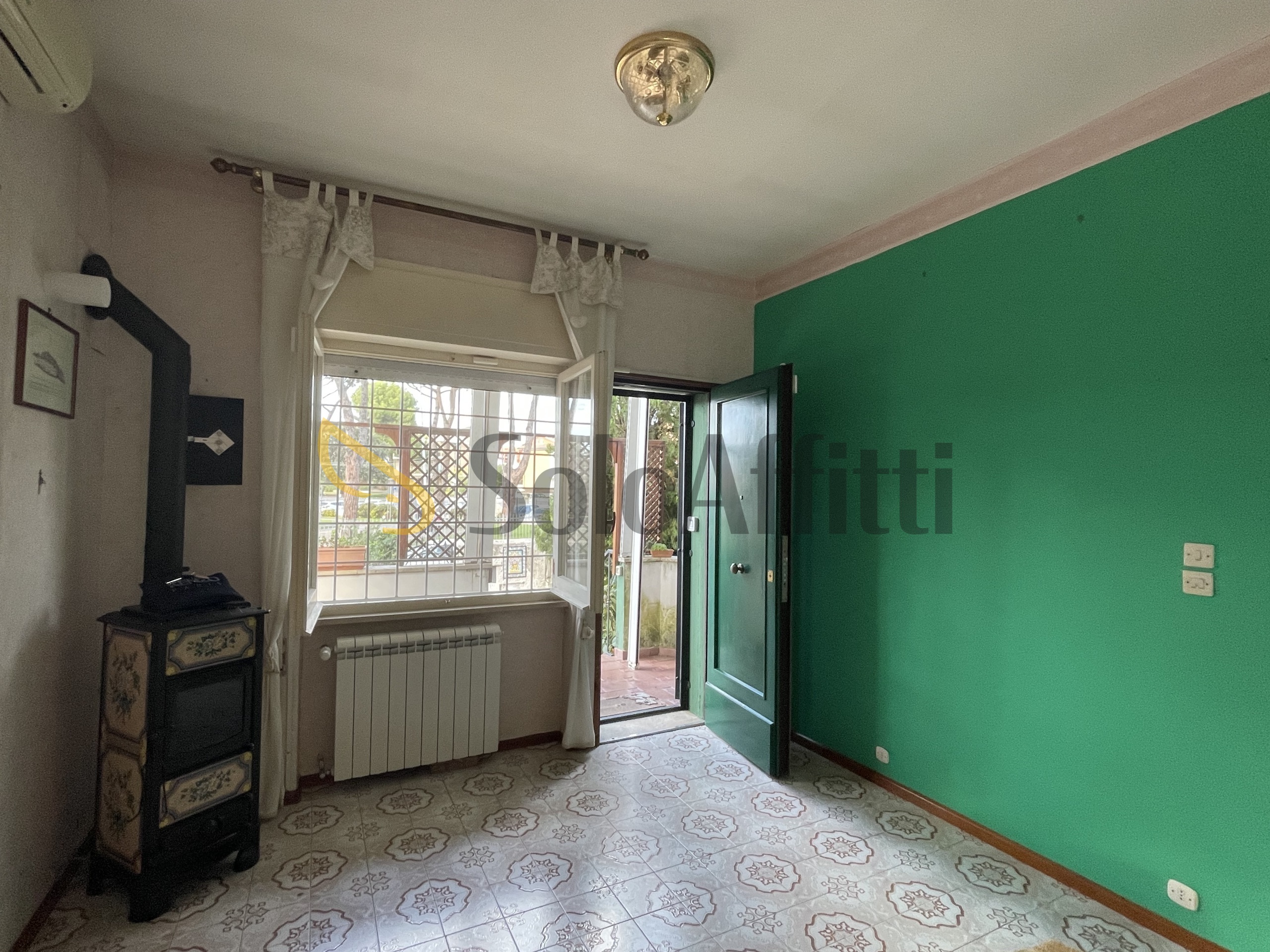Immagine 13 di Villa in affitto  in Via di Valle Schioia a Anzio