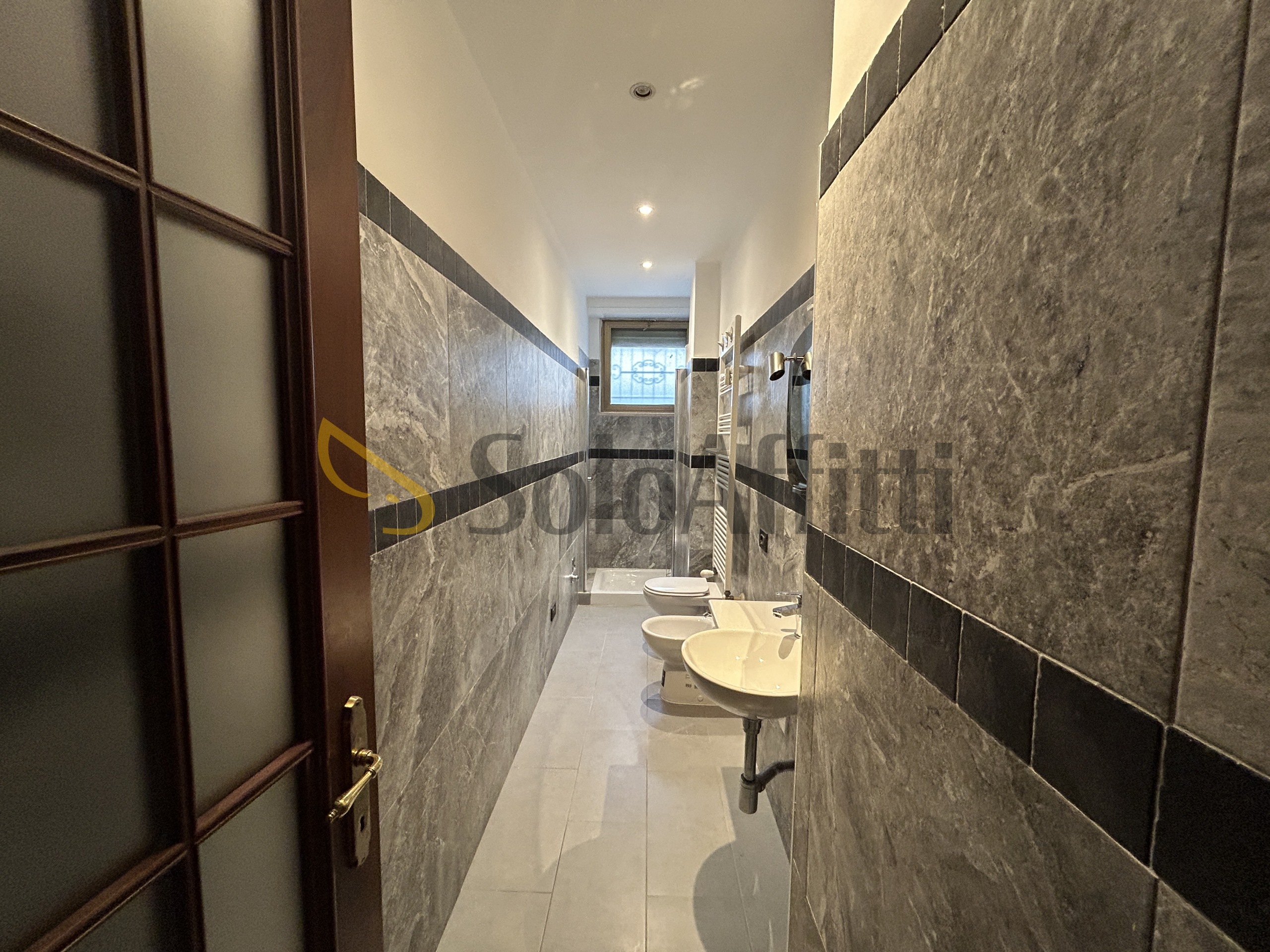 Immagine 20 di Appartamento in affitto  in Strada del Cantello 3 a Torino