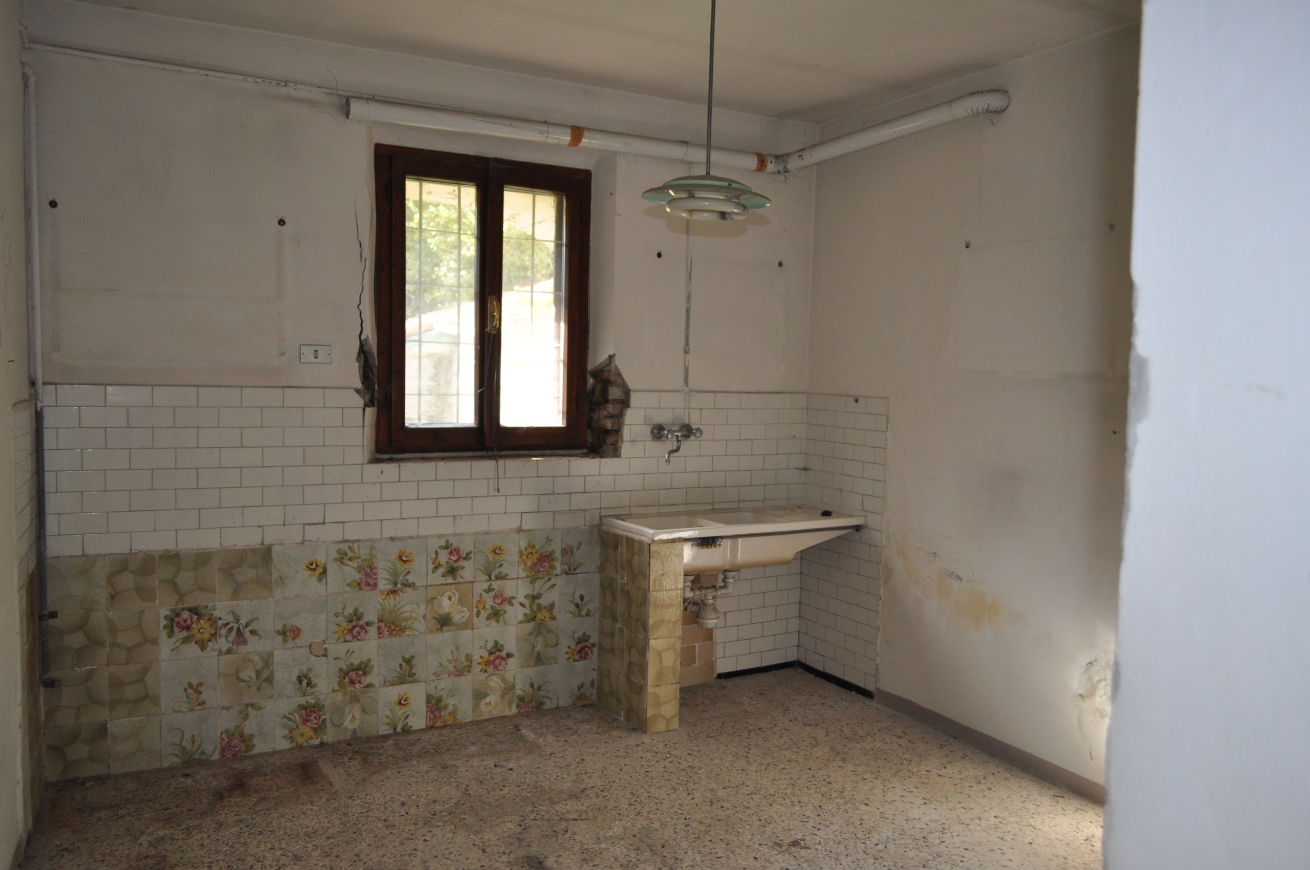 Immagine 7 di Rustico / casale in vendita  in San Quirico a Sissa Trecasali