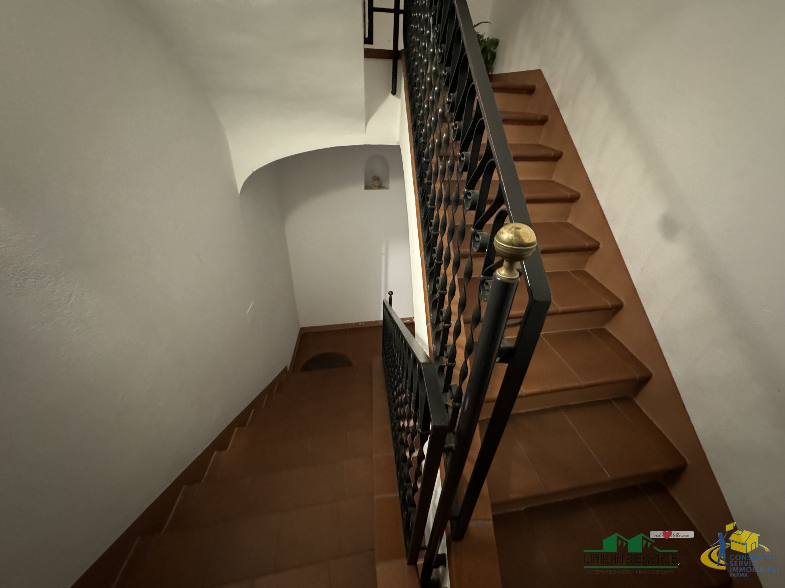 Immagine 13 di Appartamento in vendita  in Vicolo Flavio Gioia a Parma