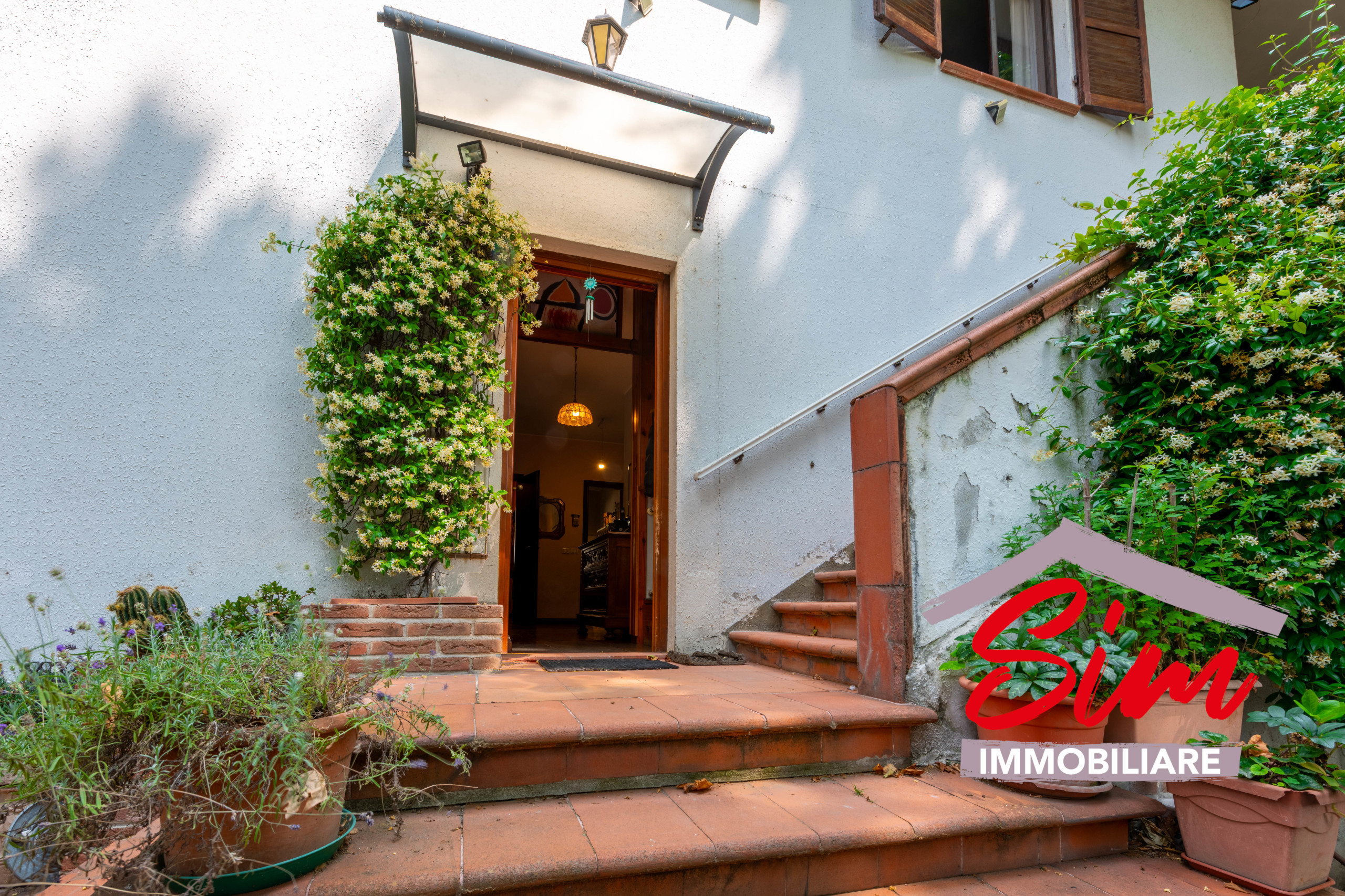 Immagine 3 di Casa bifamiliare in vendita  in Via Nino Oxilia 21 a Novara