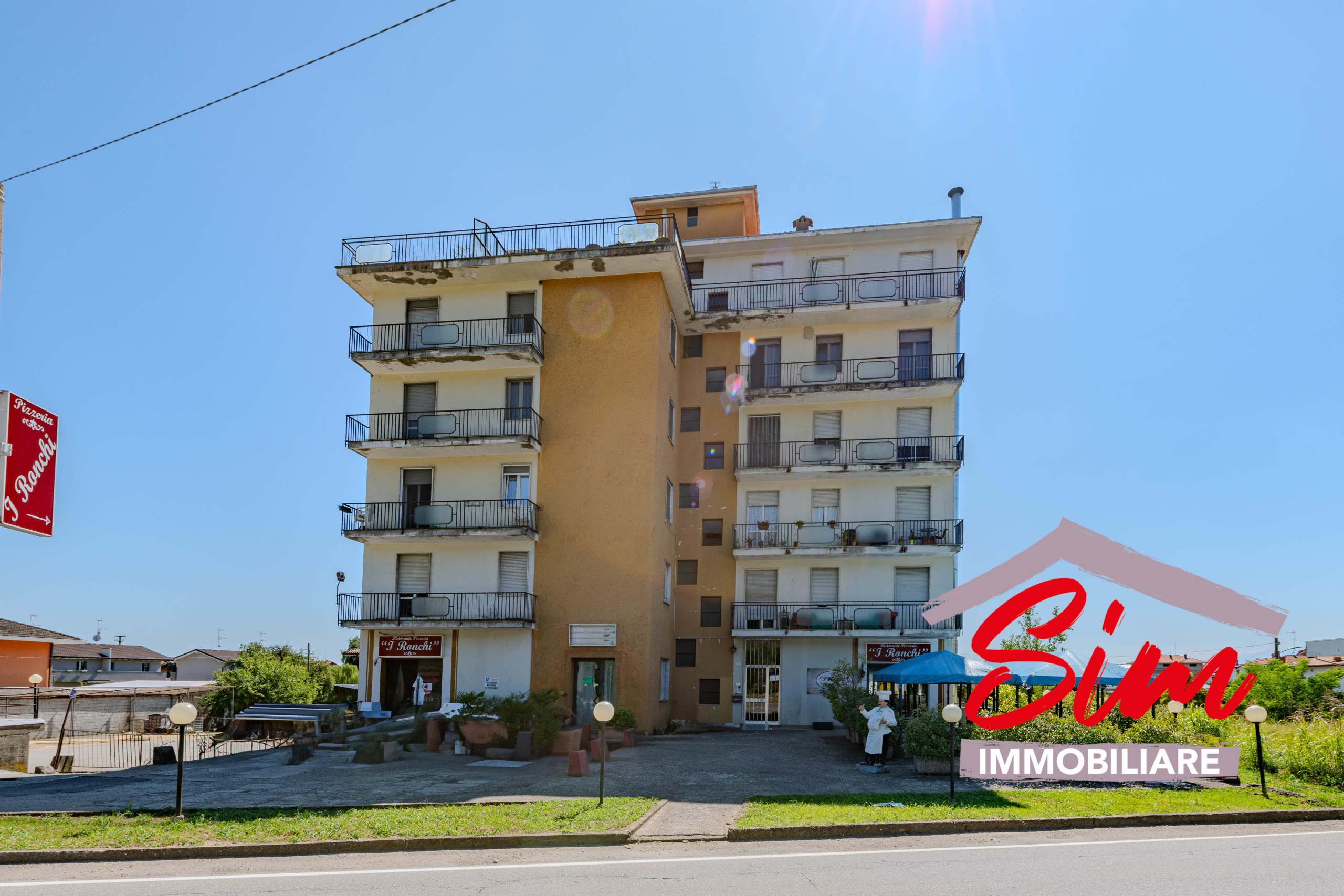 Immagine 25 di Trilocale in vendita  in Via Papa Giovanni XXIII sn a Ghemme