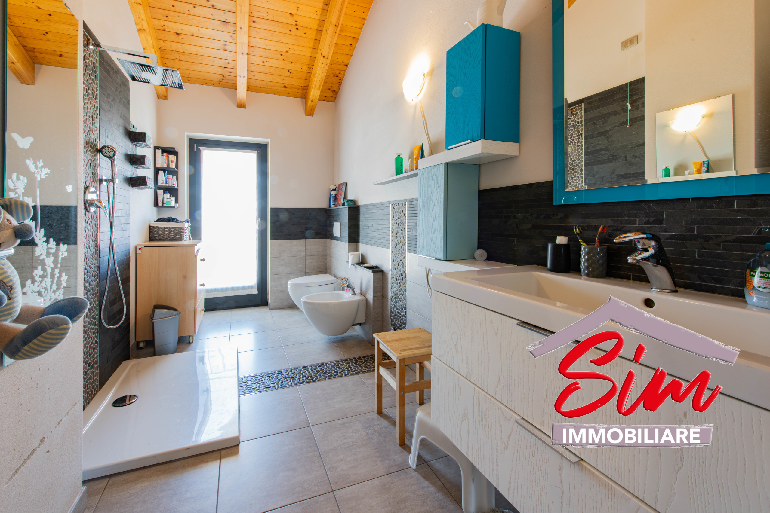 Immagine 19 di Terratetto in vendita  in Piazza Regina Margherita 11 a Mandello Vitta