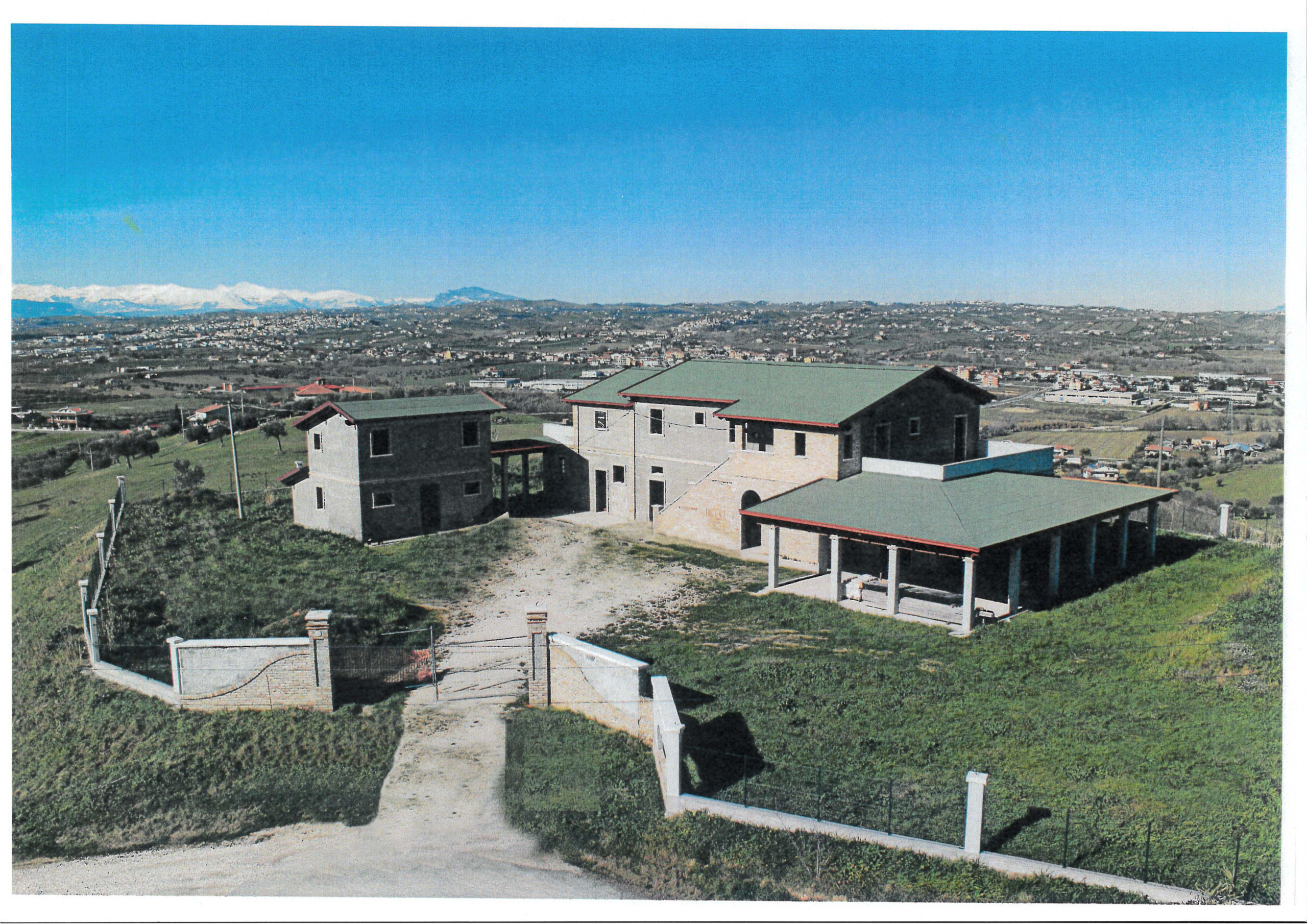 Immagine 3 di Casa indipendente in vendita  a Tortoreto