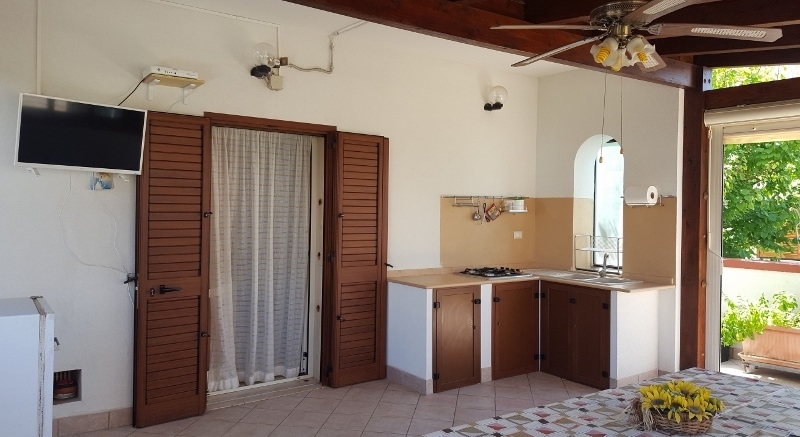 Immagine 3 di Villetta a schiera in vendita  a Carovigno