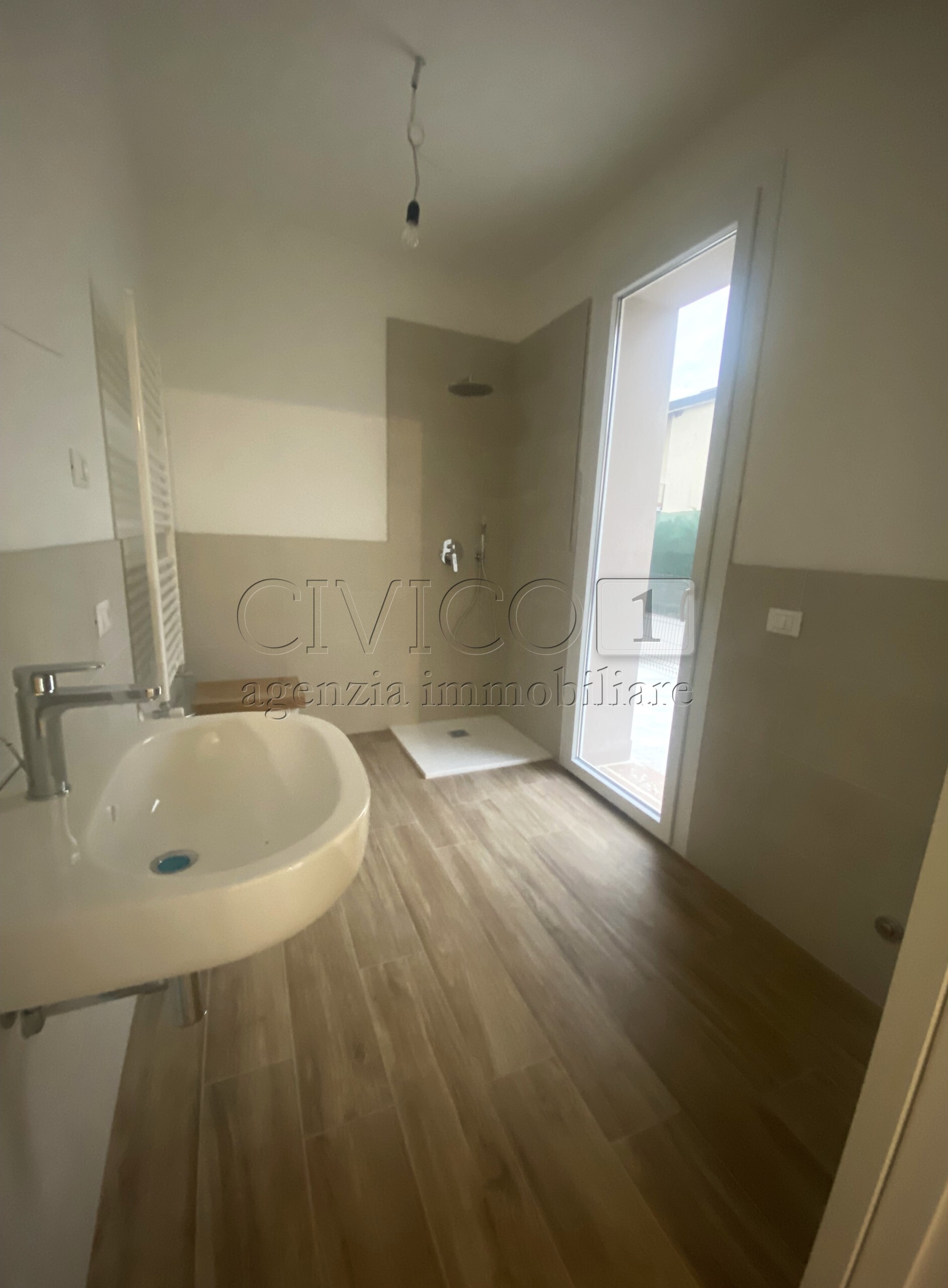 Immagine 12 di Porzione di casa in vendita  in Via San Francesco a Veggiano