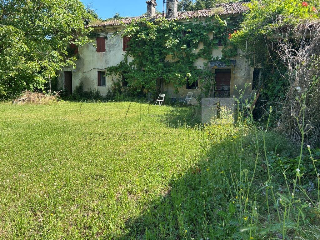 Immagine 19 di Rustico / casale in vendita  in Via Tavella 10 a Barbarano Mossano