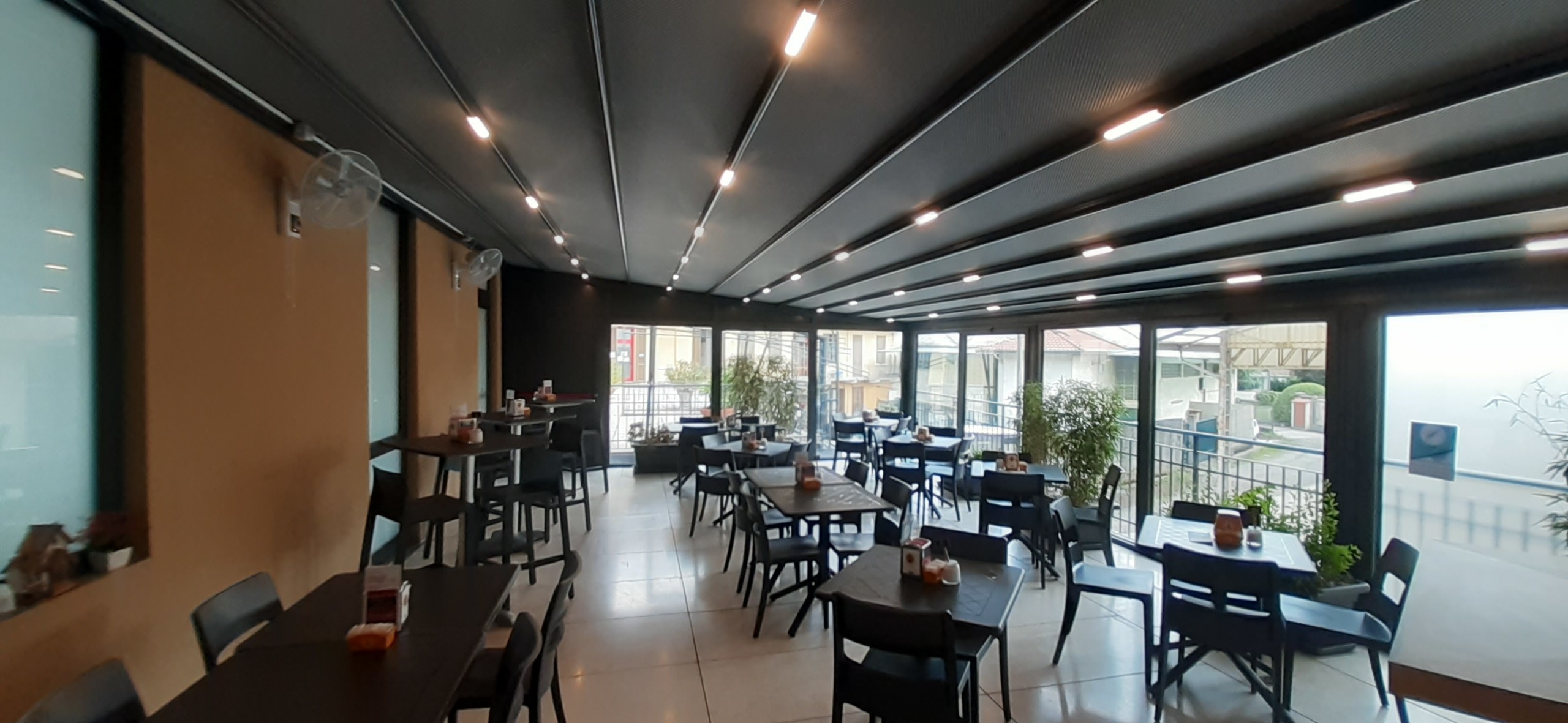 Immagine 13 di Locale commerciale in affitto  in Via Milano 94 a Somma Lombardo