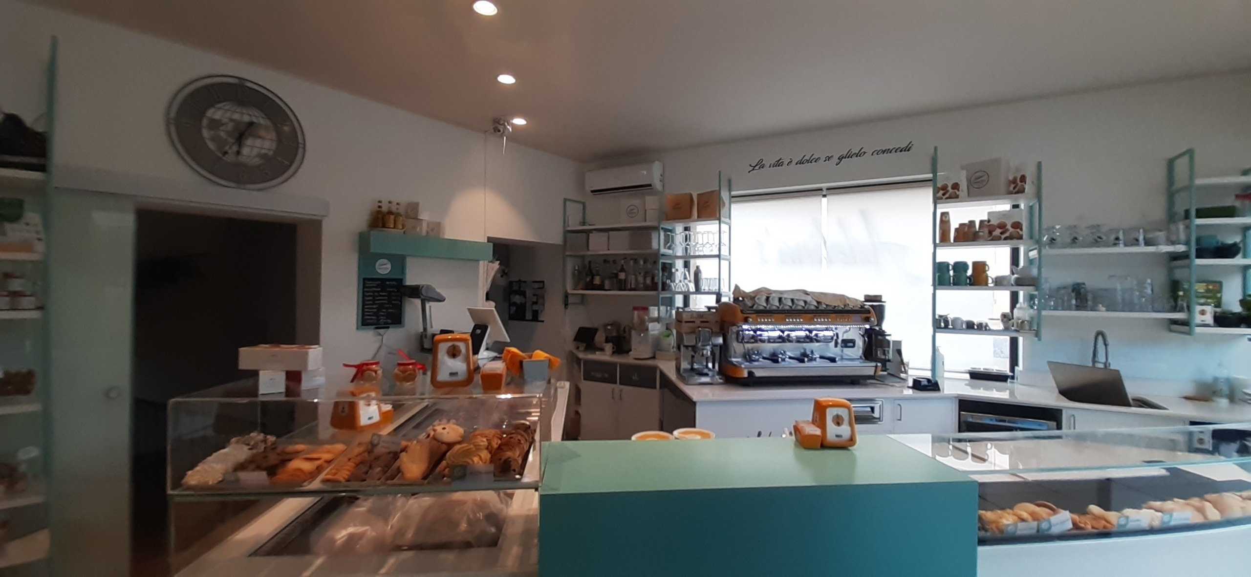 Immagine 7 di Locale commerciale in affitto  in Via Milano 94 a Somma Lombardo