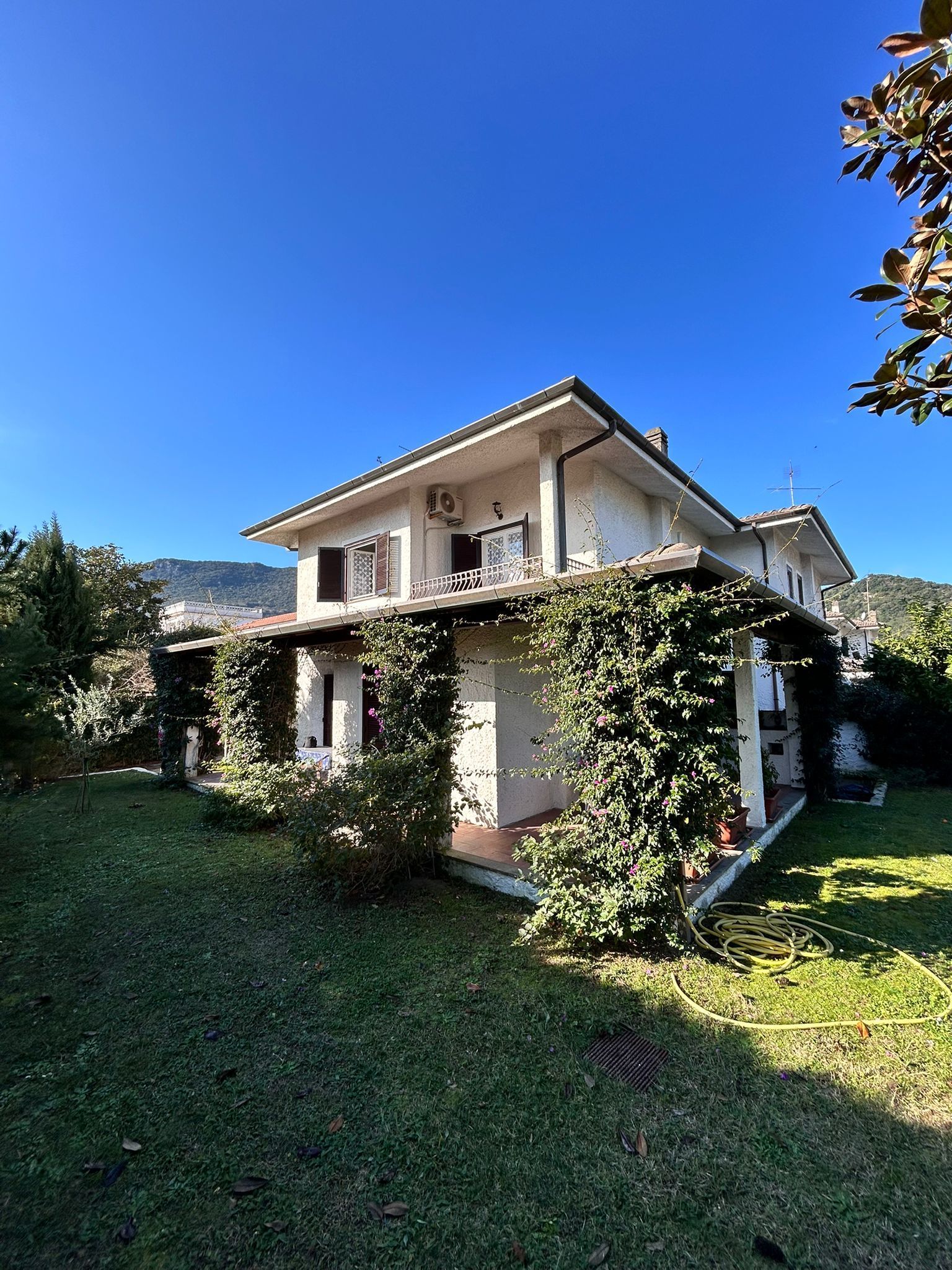 Immagine 24 di Casa bifamiliare in vendita  in Viale Alcide de Gasperi 130 a San Felice Circeo