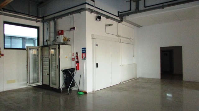Immagine 39 di Capannone industriale in affitto  in Via Leonardo Da Vinci a San Benedetto Del Tronto