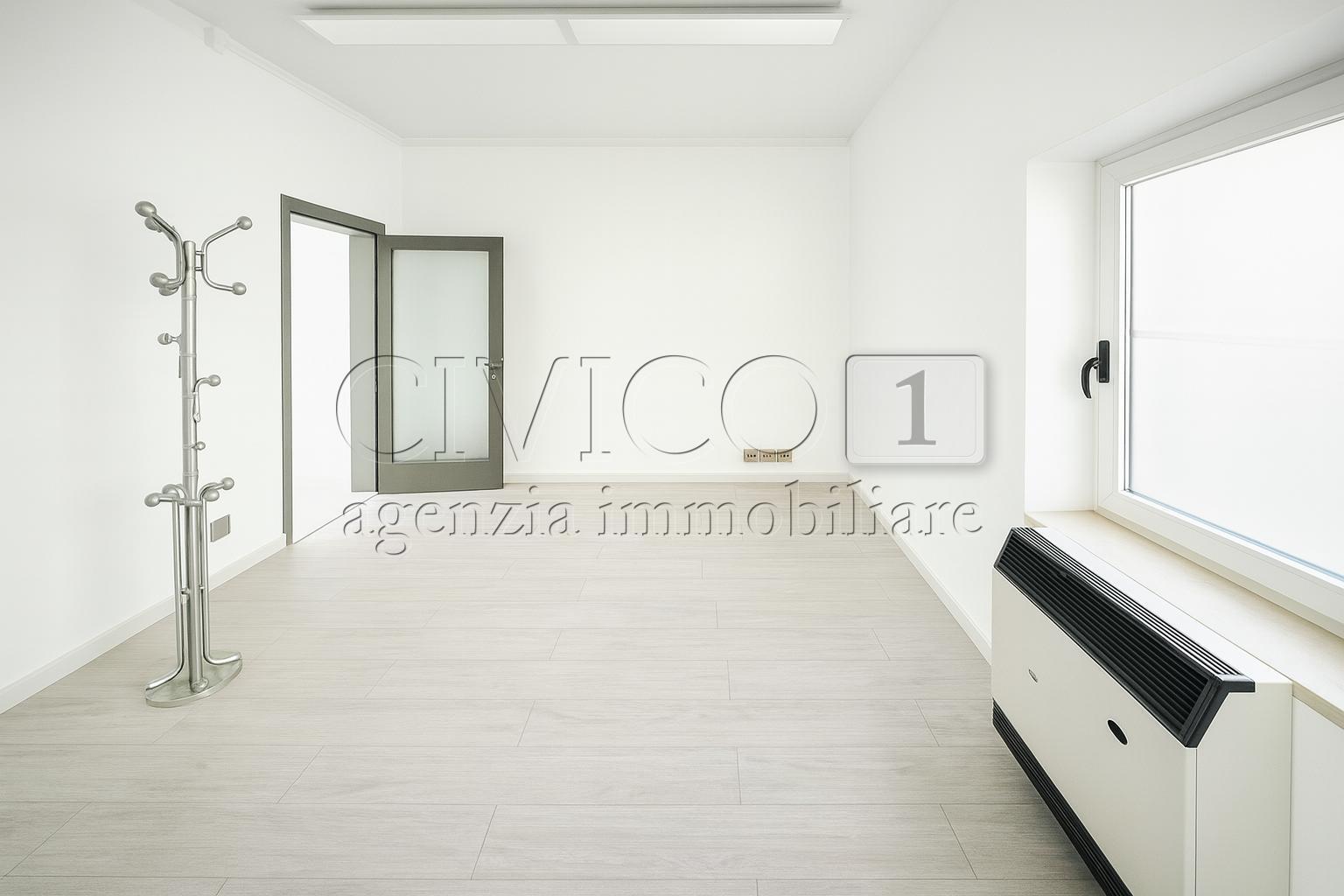 Immagine 4 di Locale commerciale in affitto  in Via Riviera Berica 61 a Barbarano Mossano