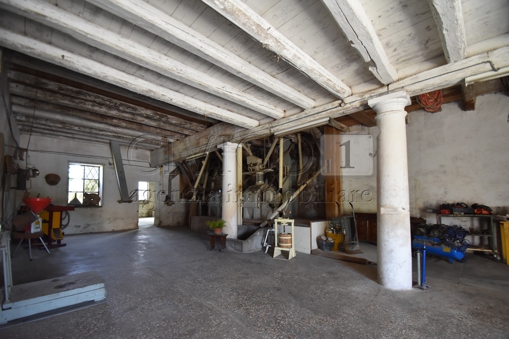 Immagine 8 di Rustico / casale in vendita  in Via Chiesa Rampazzo 17 a Camisano Vicentino